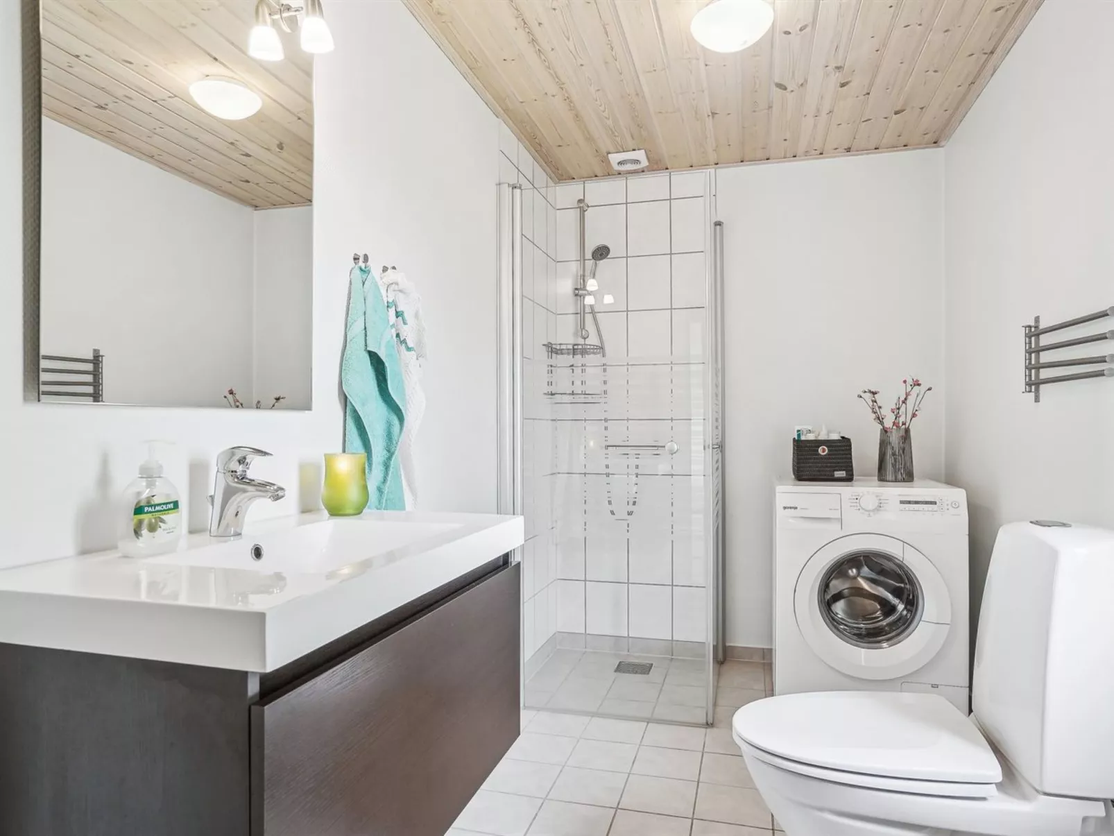 "Rayla" - 150m from the sea-Binnen