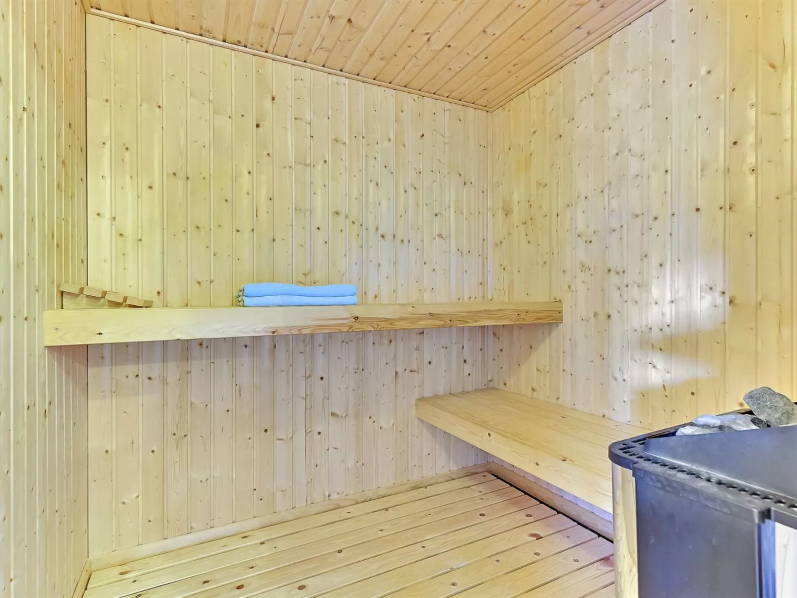 "Kierstine" - 100m from the sea-Binnen