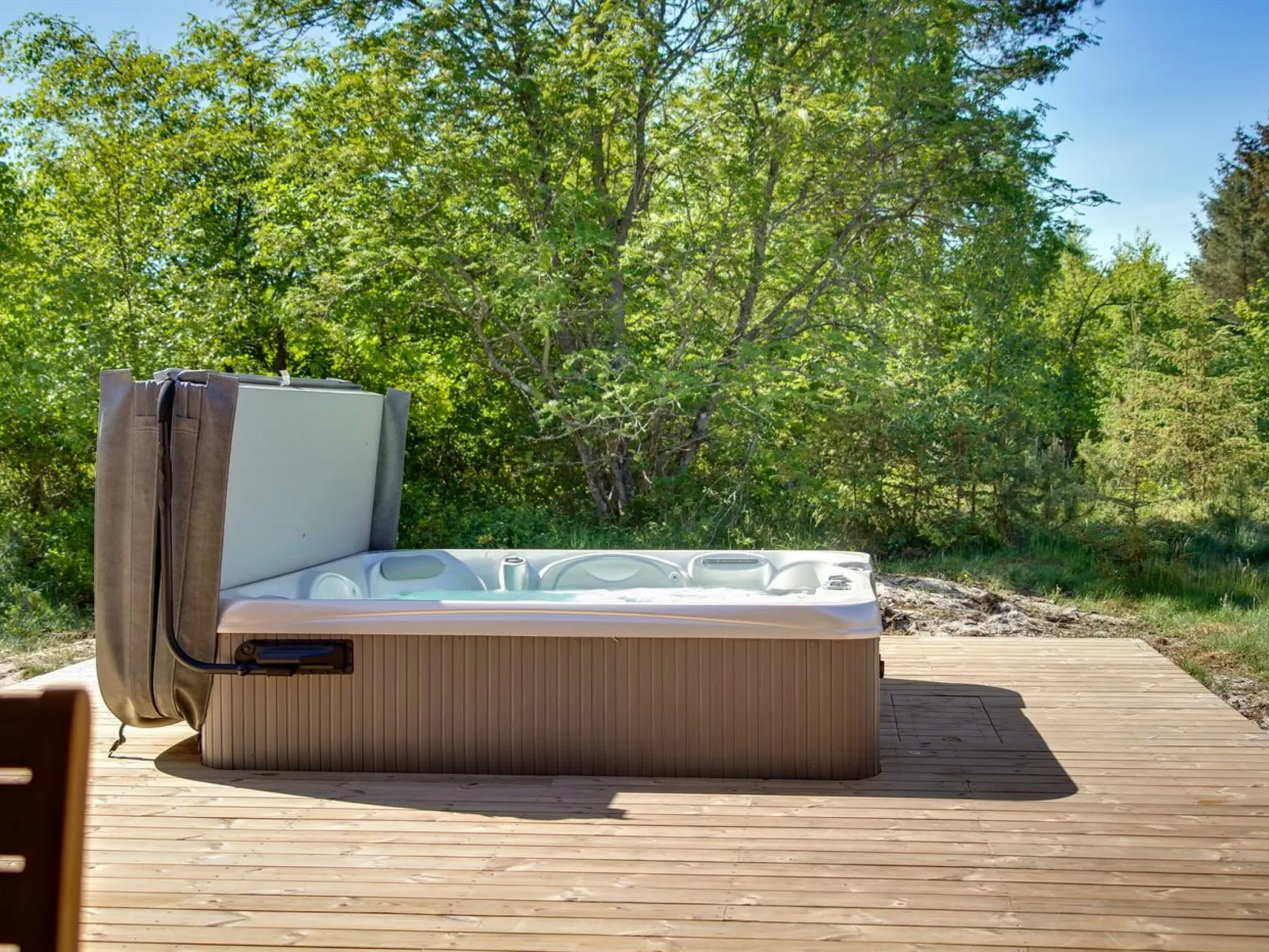 "Ileana" -  from the sea-Binnen