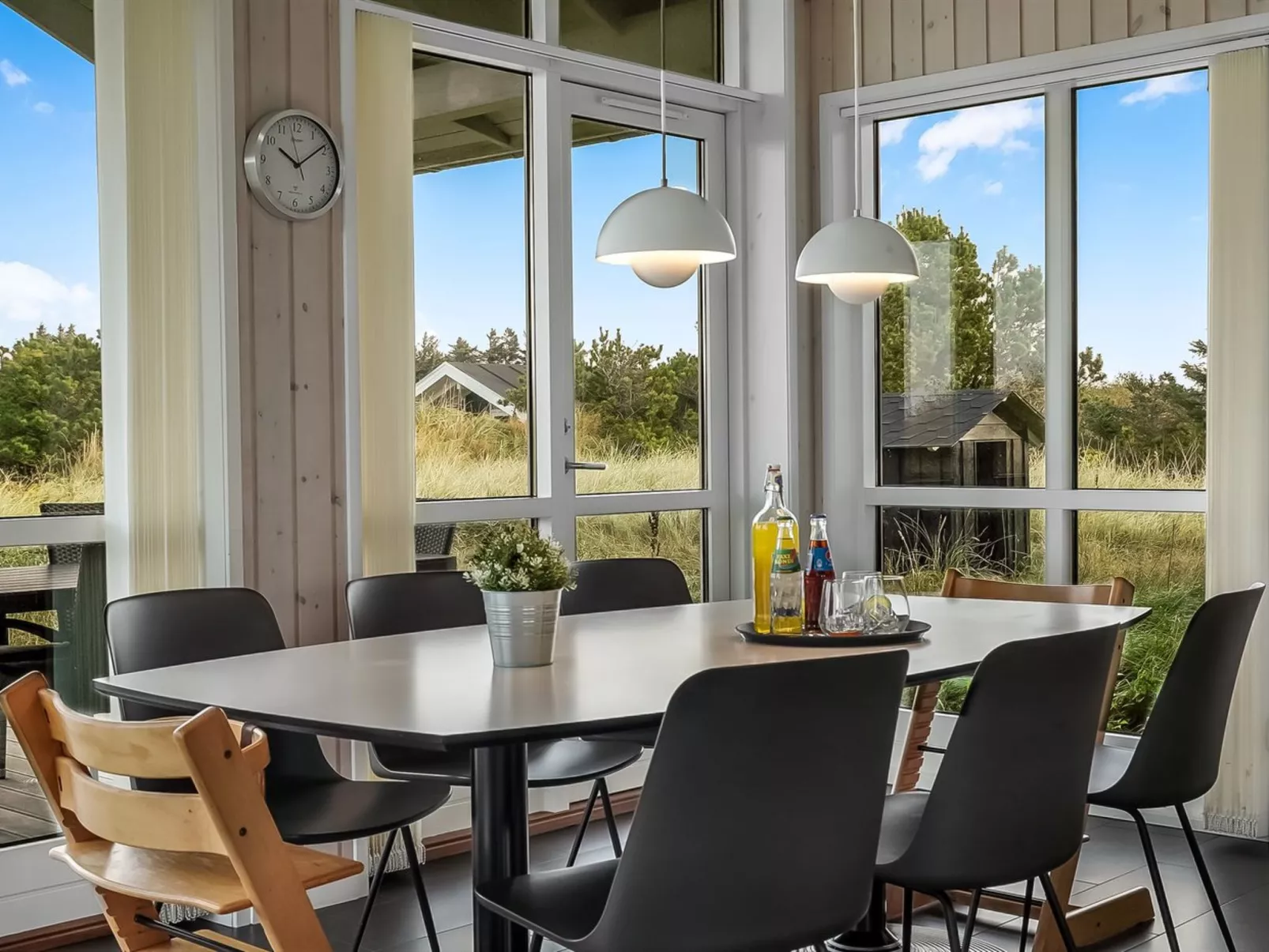 "Eskil" - 656m from the sea-Binnen