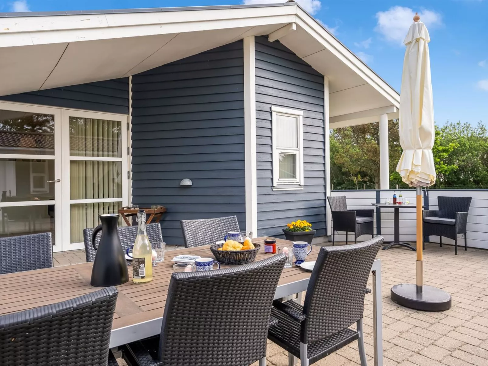 "Sölva" - 750m from the sea-Buiten