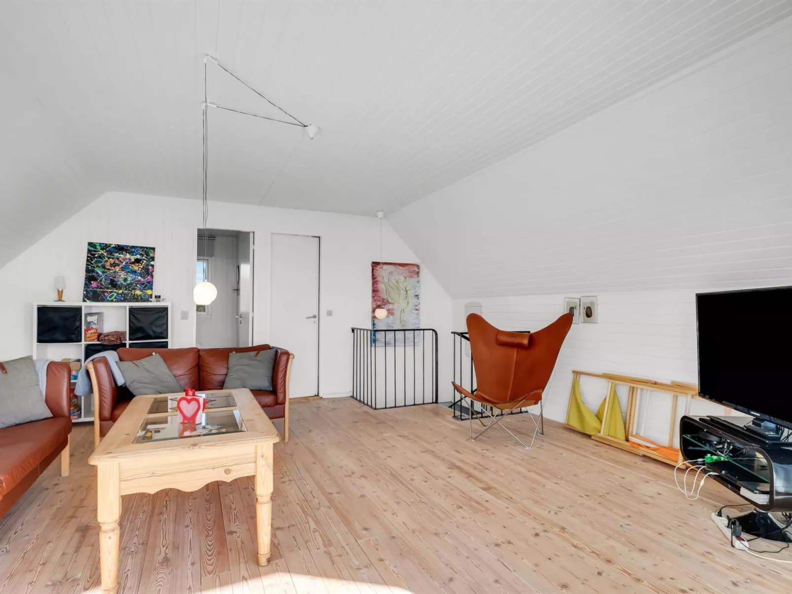 "Dunja" - 200m to the fjord-Binnen