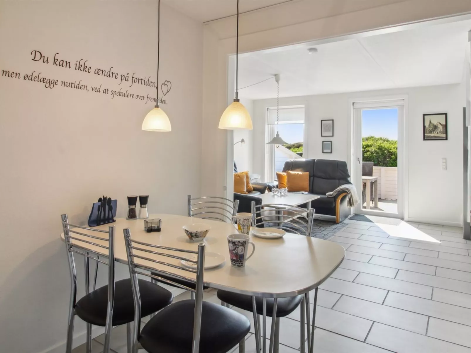 "Faidra" - 2.5km from the sea - Binnen