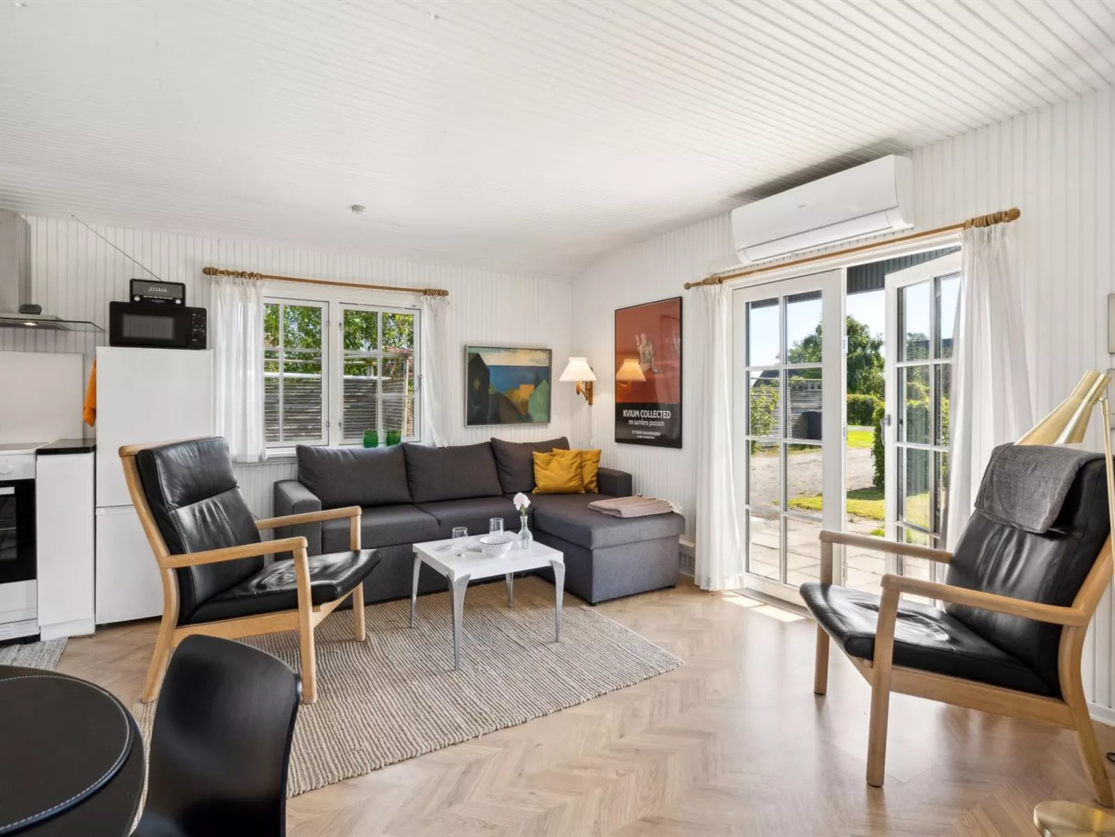 "Thomas" - 120m from the sea-Binnen