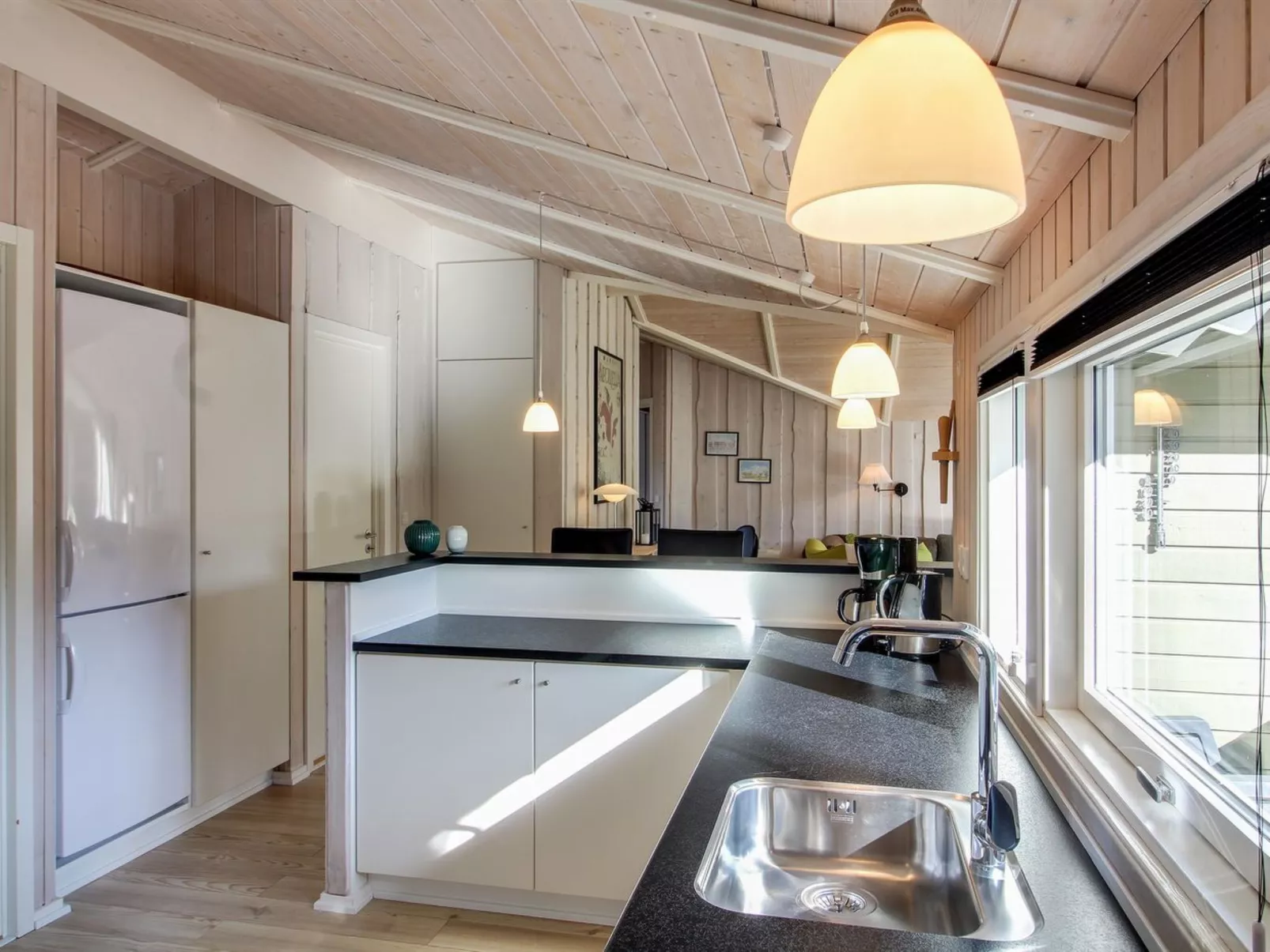 "Abiorn" - 2.5km from the sea-Binnen