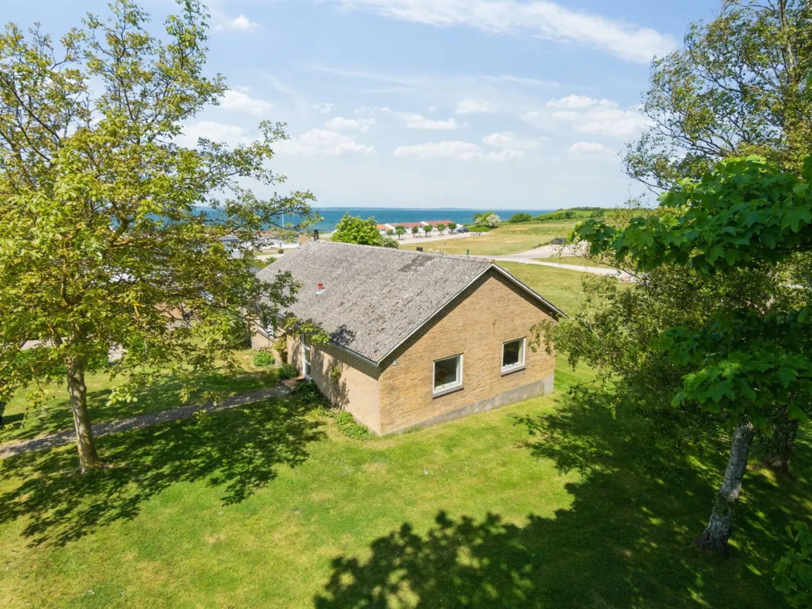 "Ambrosius" - 75m from the sea-Buiten