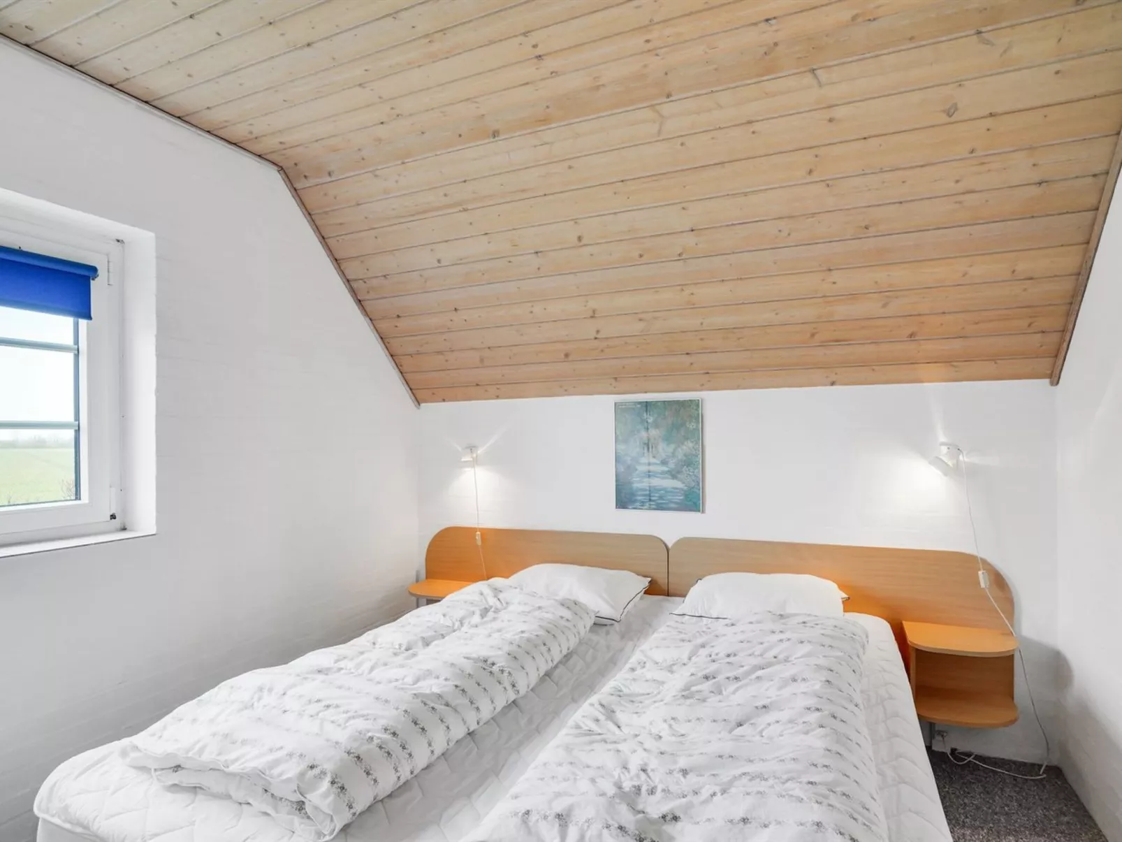 "Jügen" - 900m to the fjord-Binnen