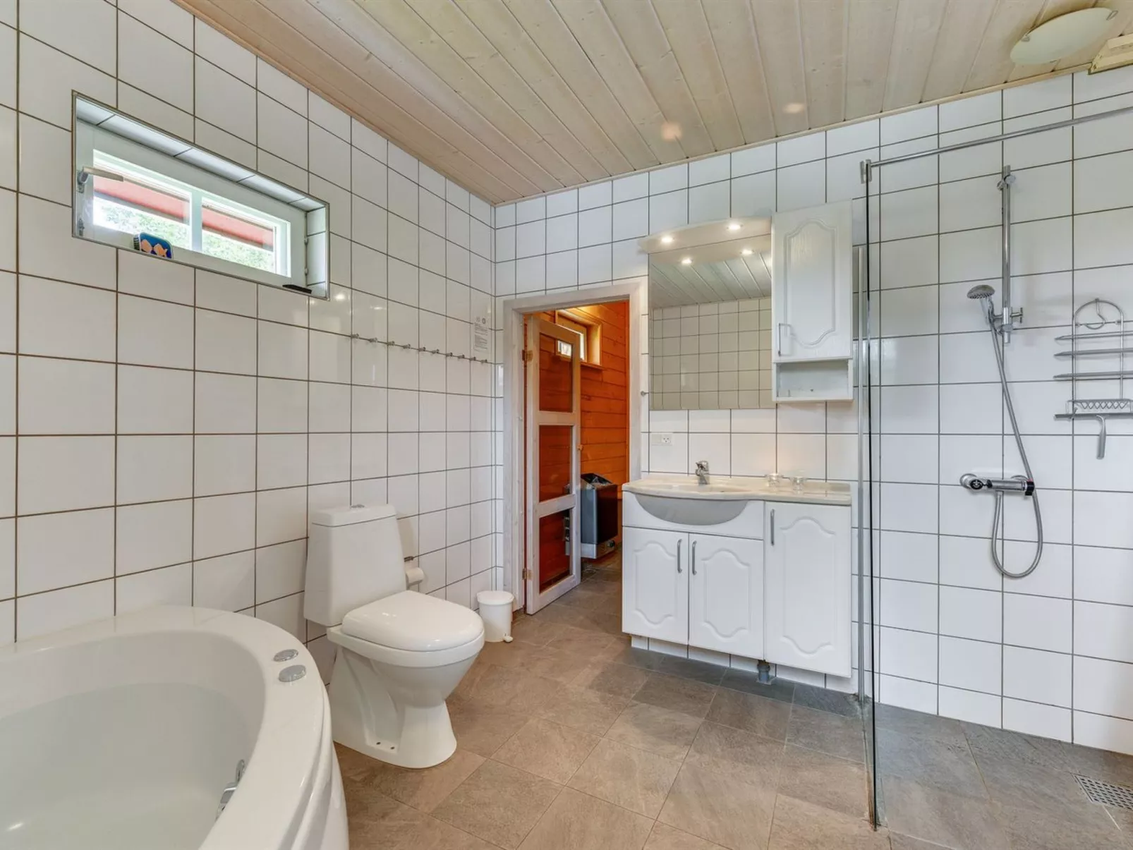 "Liam" - 800m to the fjord-Binnen