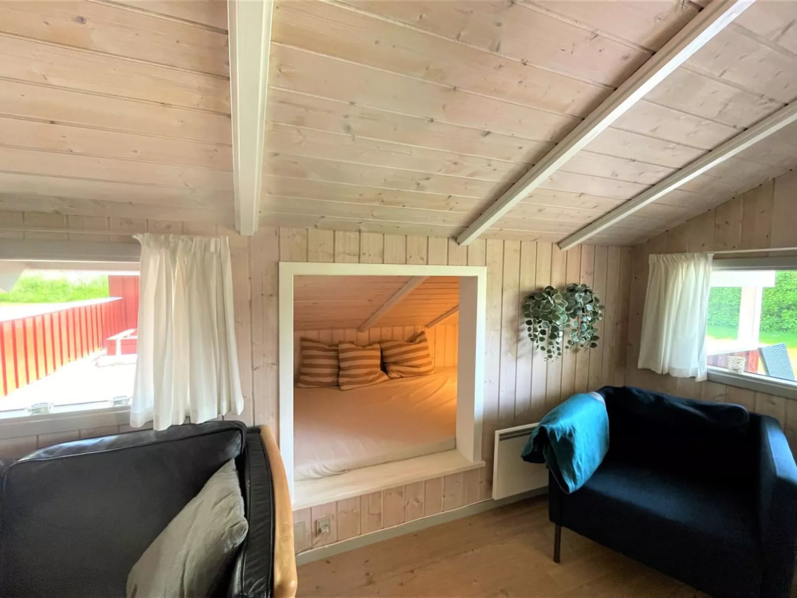 "Danna" - 850m to the fjord-Binnen