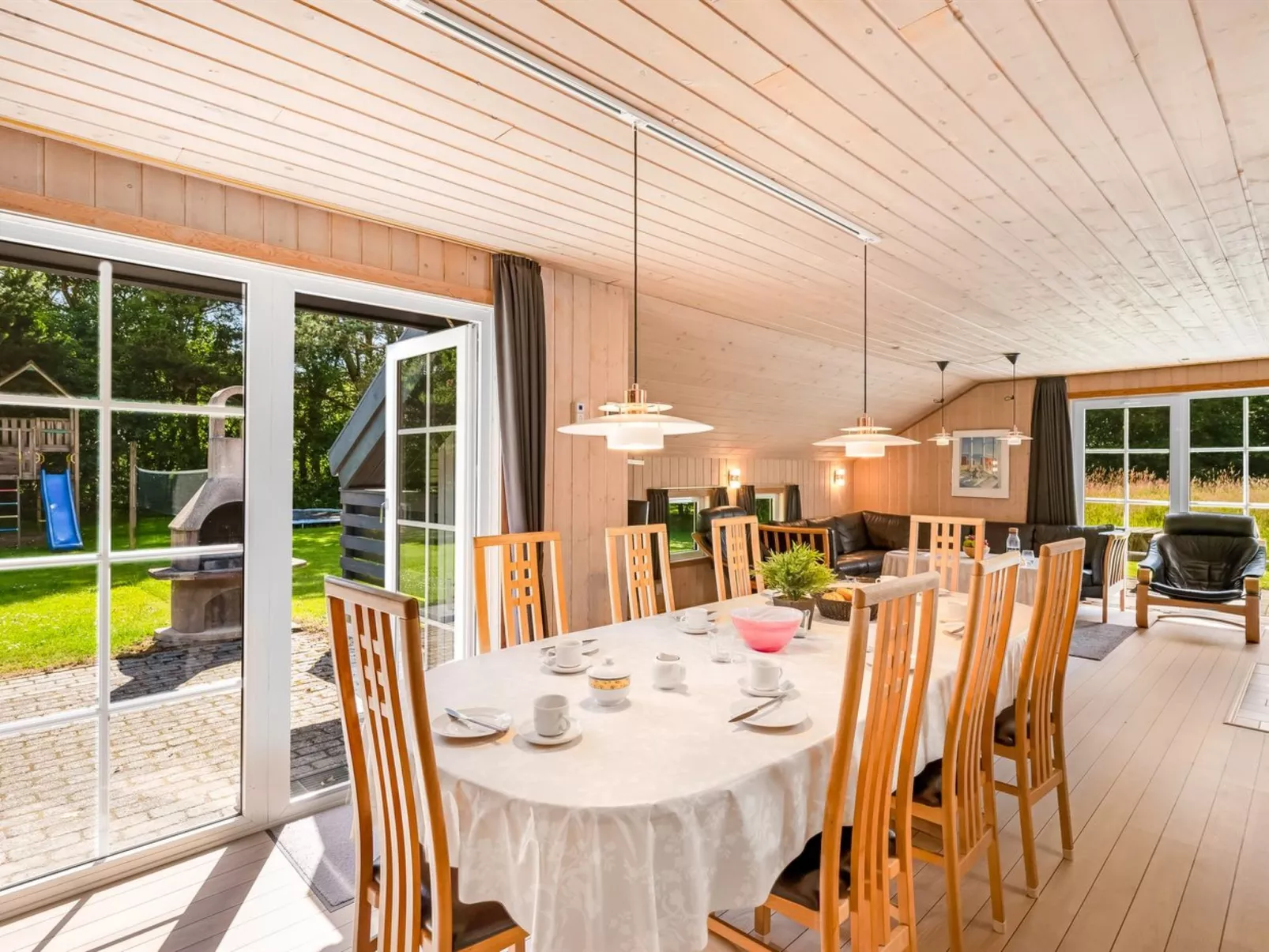 "Gunvald" - 2km to the fjord-Binnen