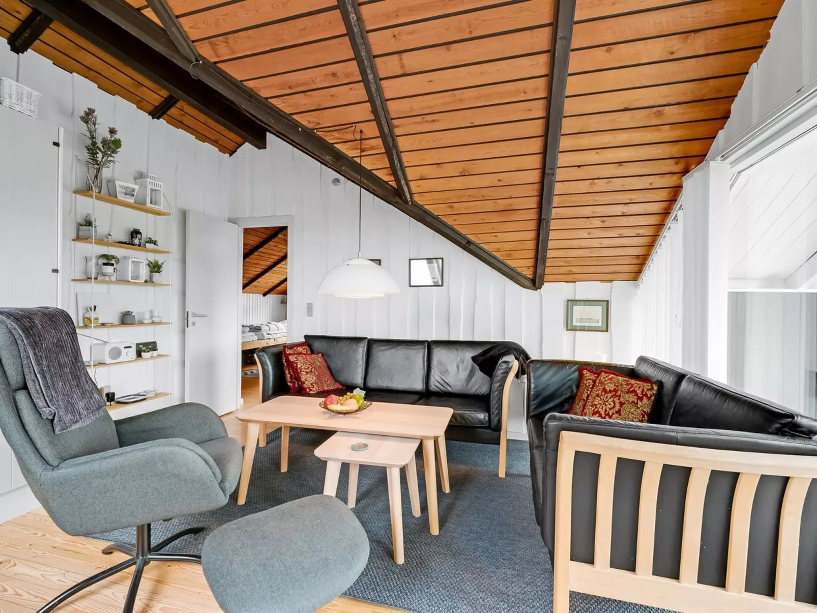 "Olesia" - 250m from the sea-Binnen