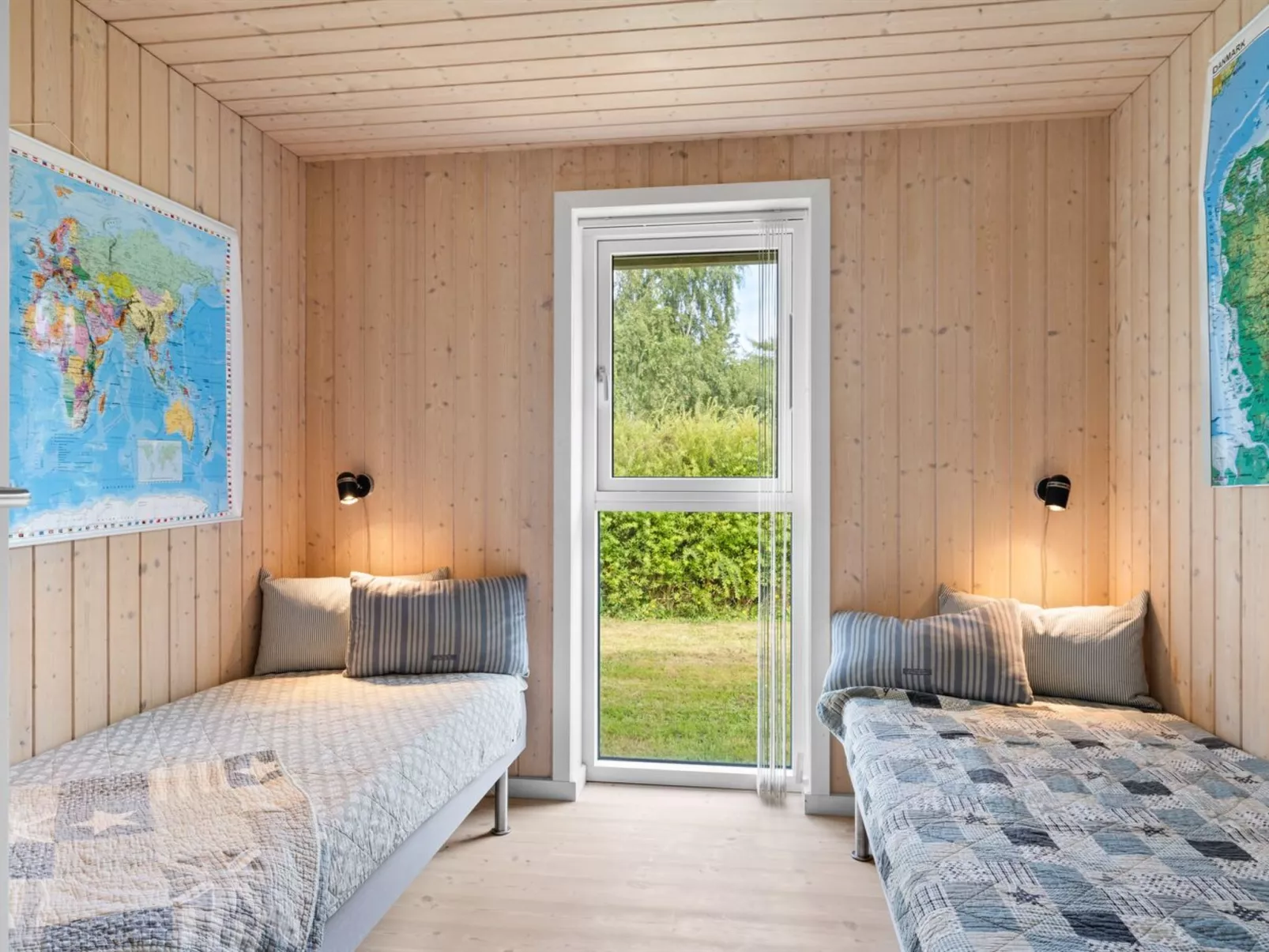 "Ønevus" - 550m from the sea-Binnen