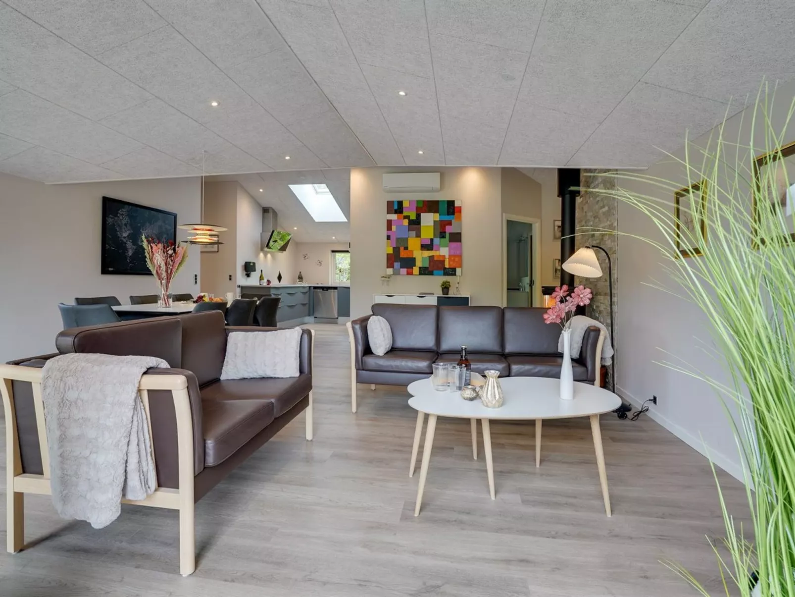 "Eylar" - 28km from the sea-Binnen