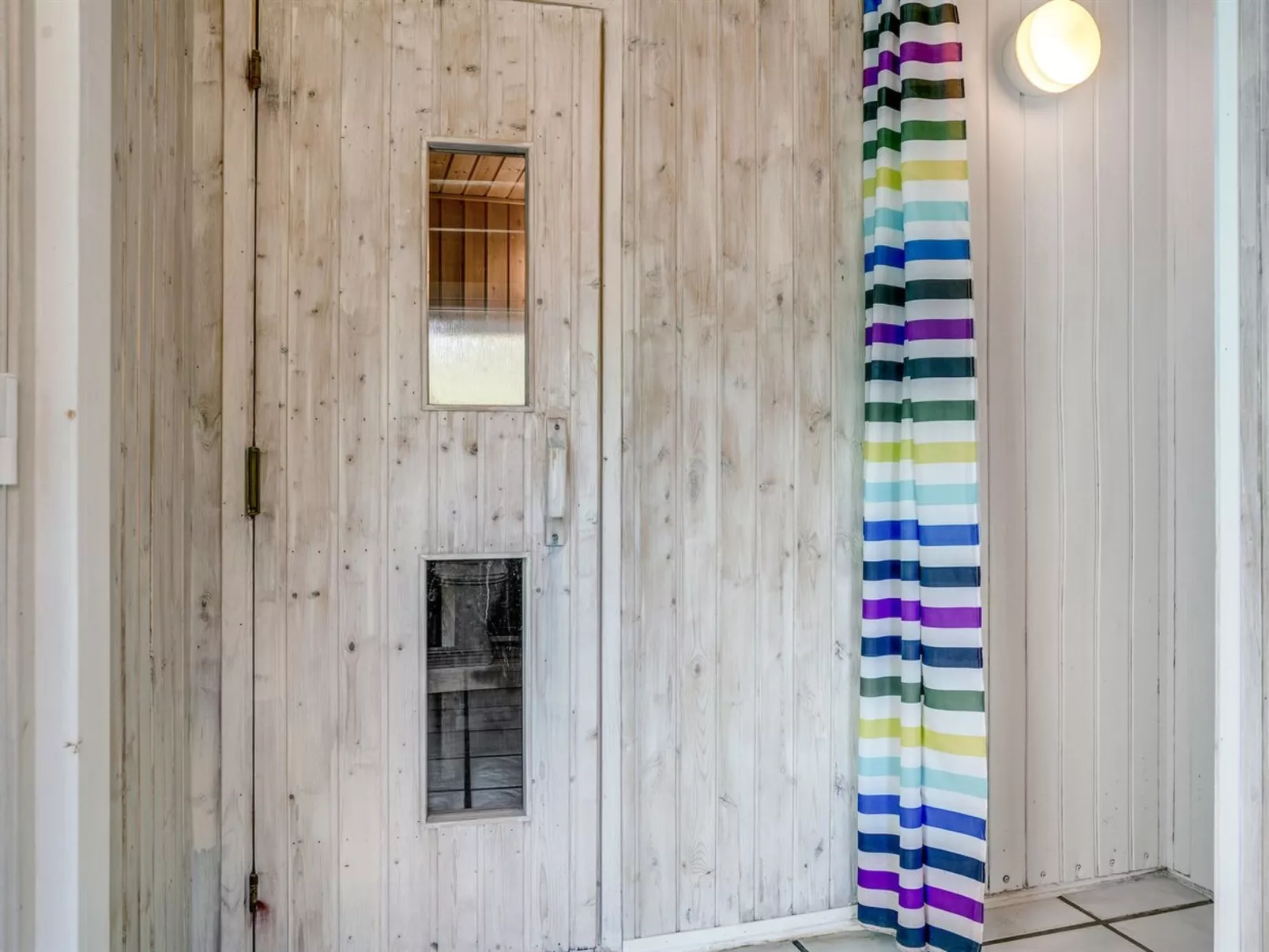 "Nilson" - 1.4km from the sea-Binnen