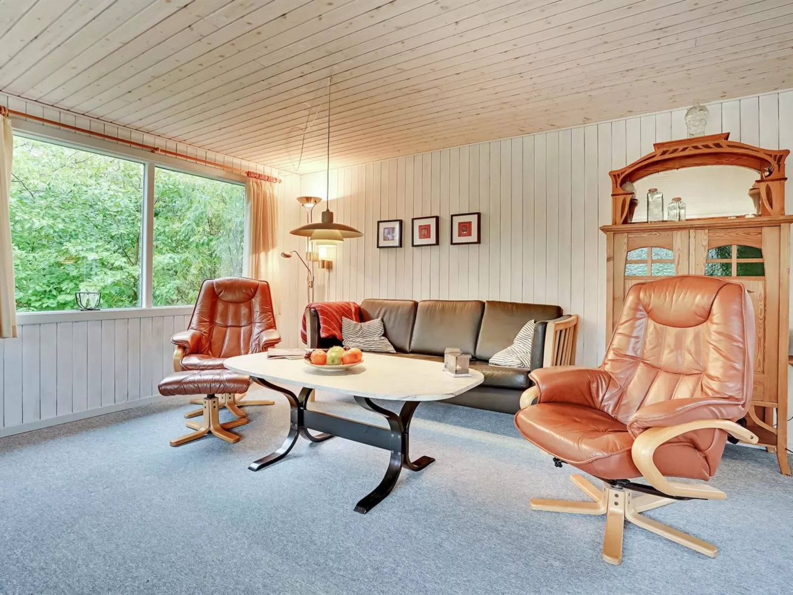 "Leny" - 450m to the fjord-Binnen