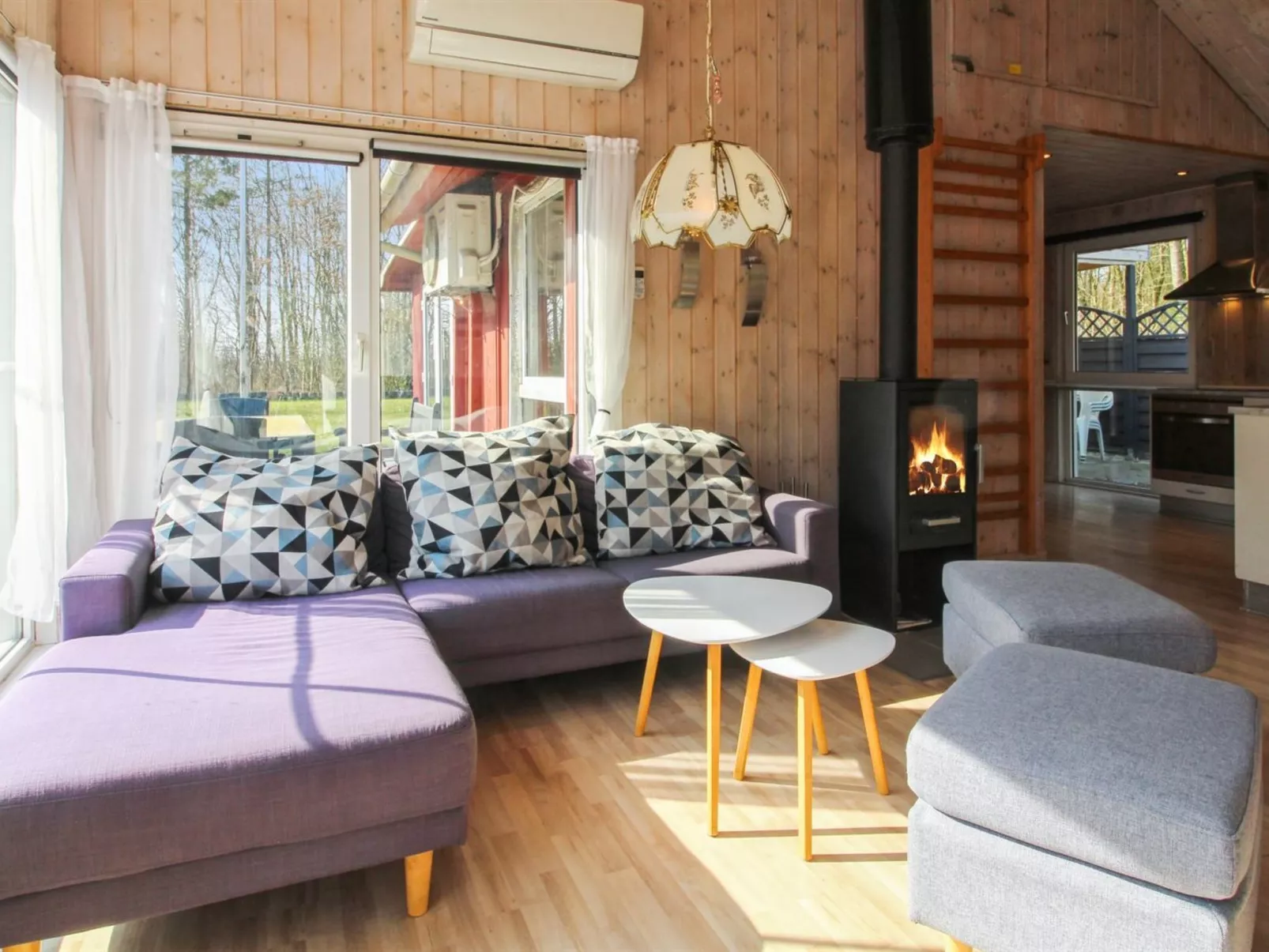 "Edy" - 25km from the sea-Binnen