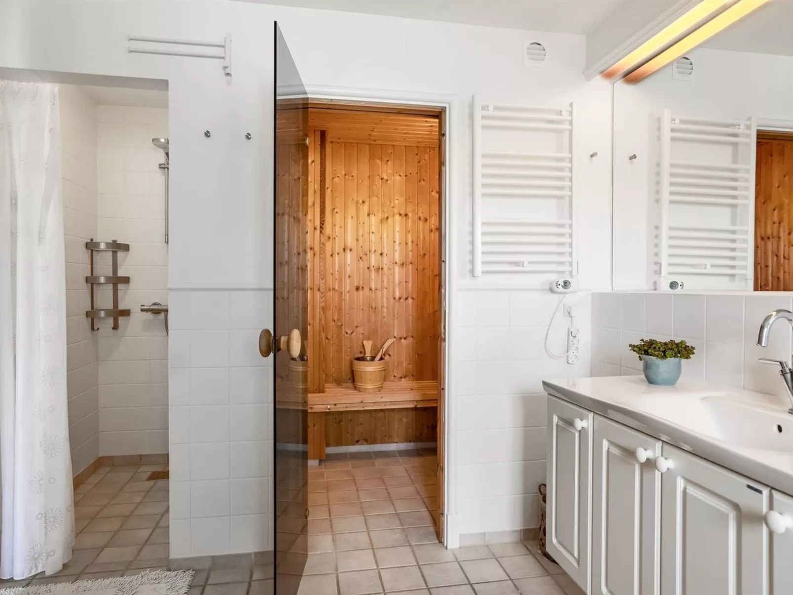 "Ingmarie" - 1km from the sea-Binnen