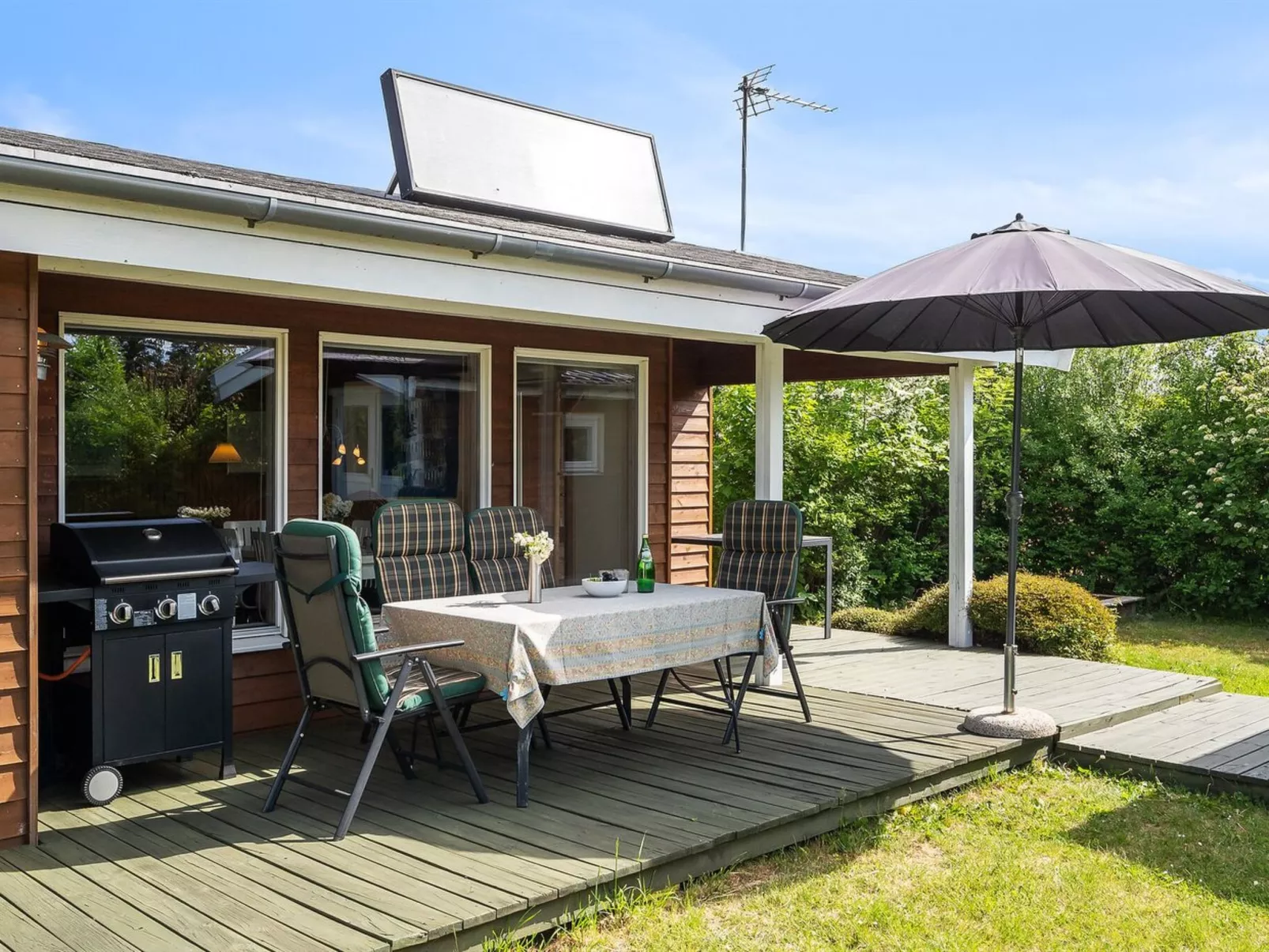 "Felicity" - 250m from the sea-Buiten