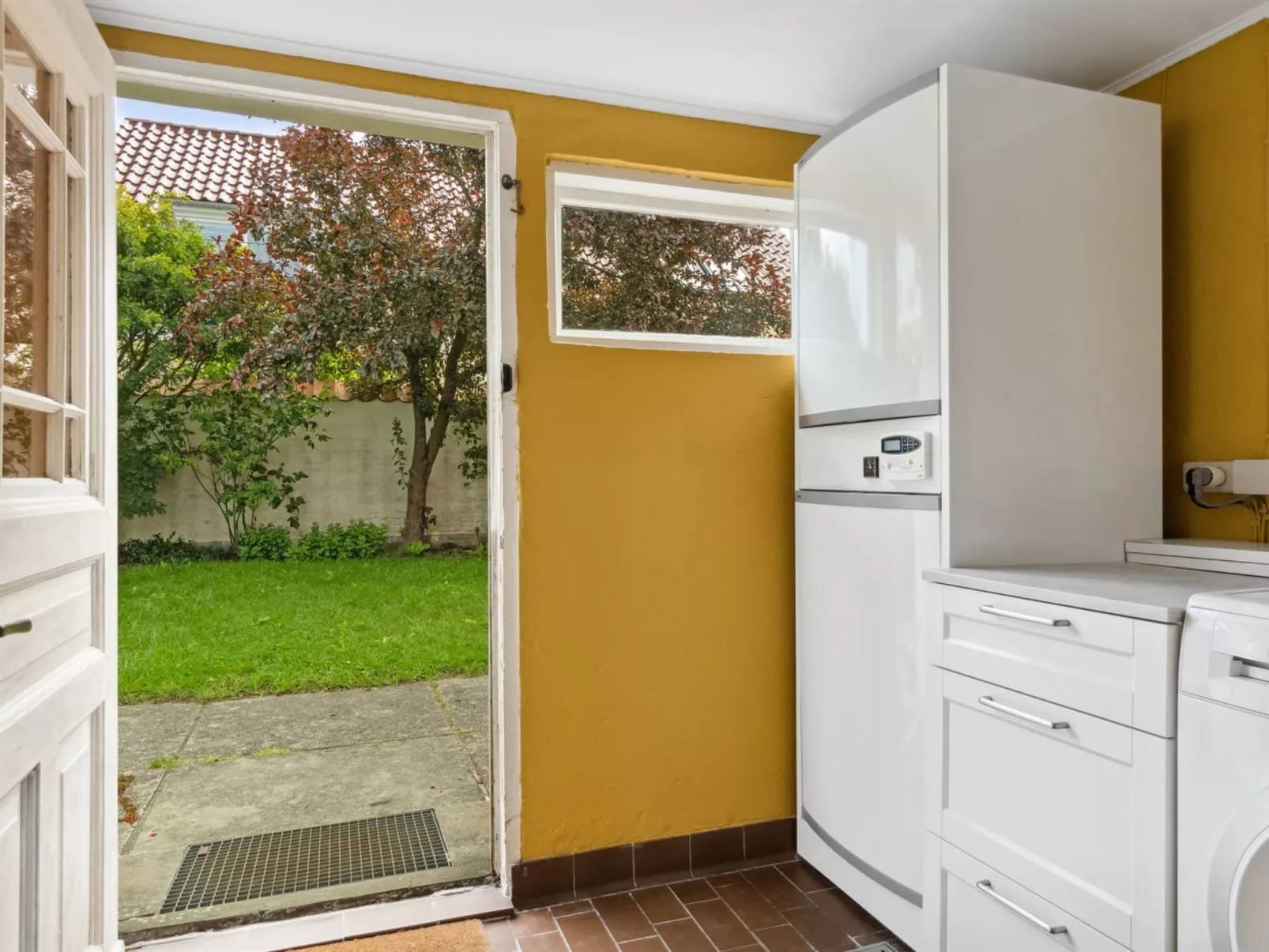 "Merete" - 50m from the sea-Binnen