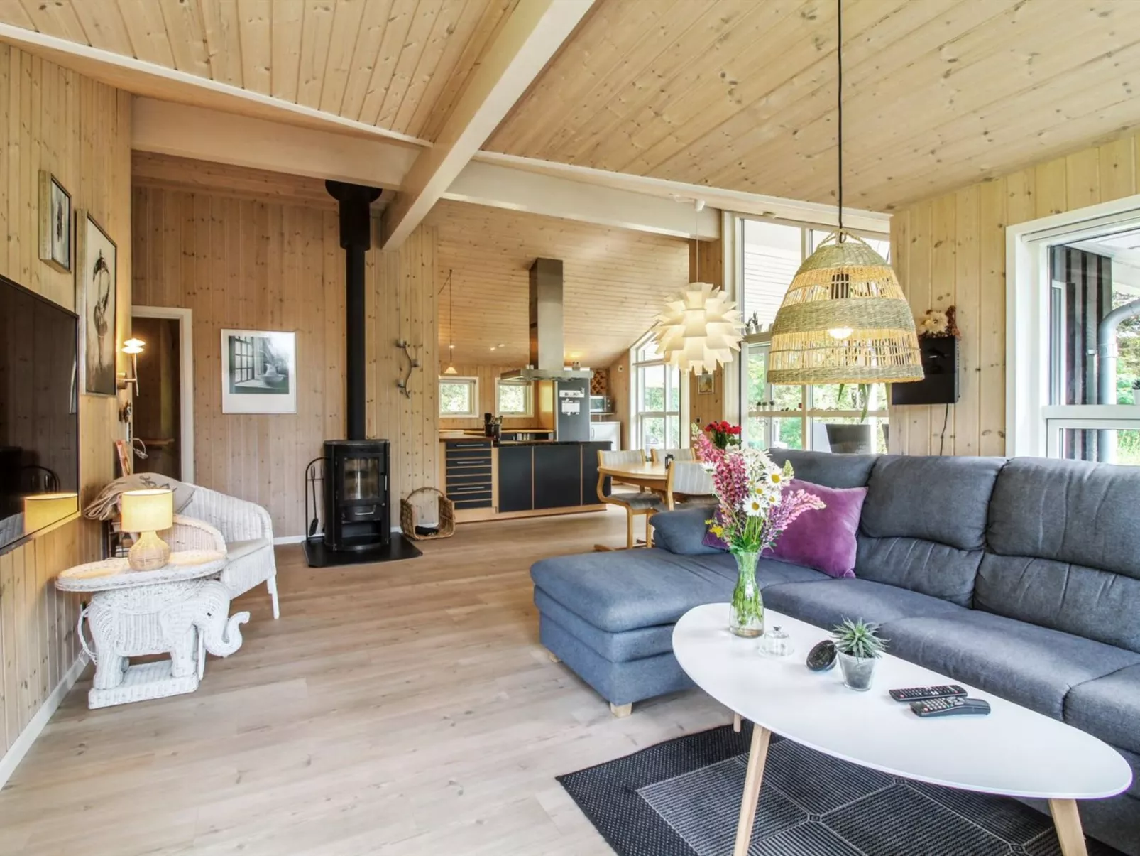 "Arlett" - 950m from the sea-Binnen