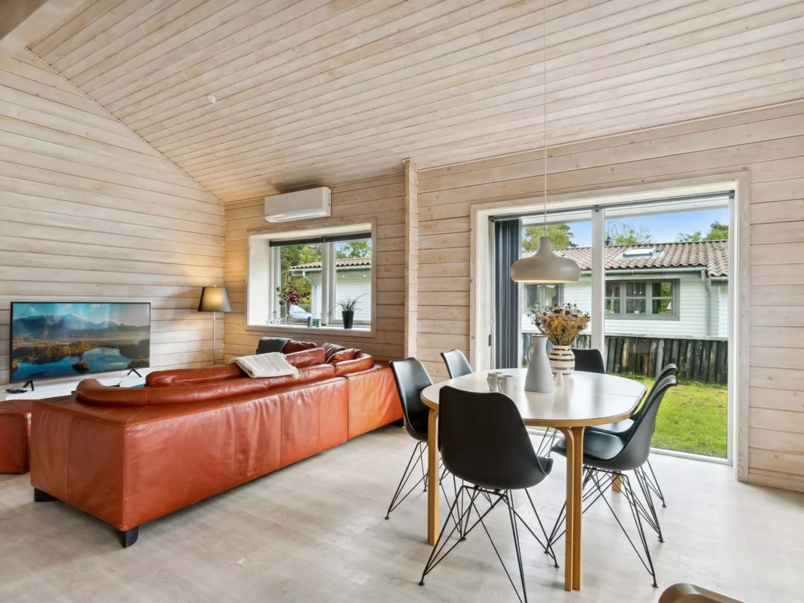 "Keijo" - 150m from the sea-Binnen