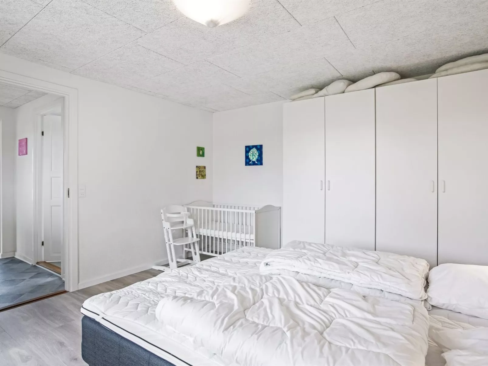 "Torhild" - 700m from the sea-Binnen