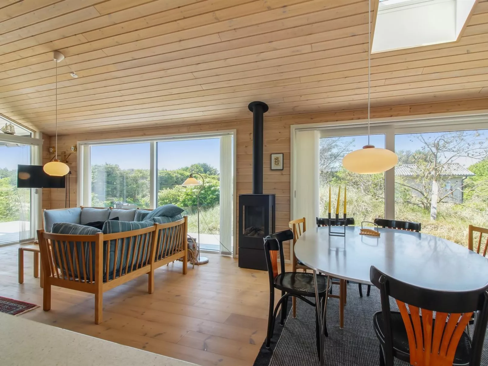 "Sampo" - 400m from the sea-Binnen