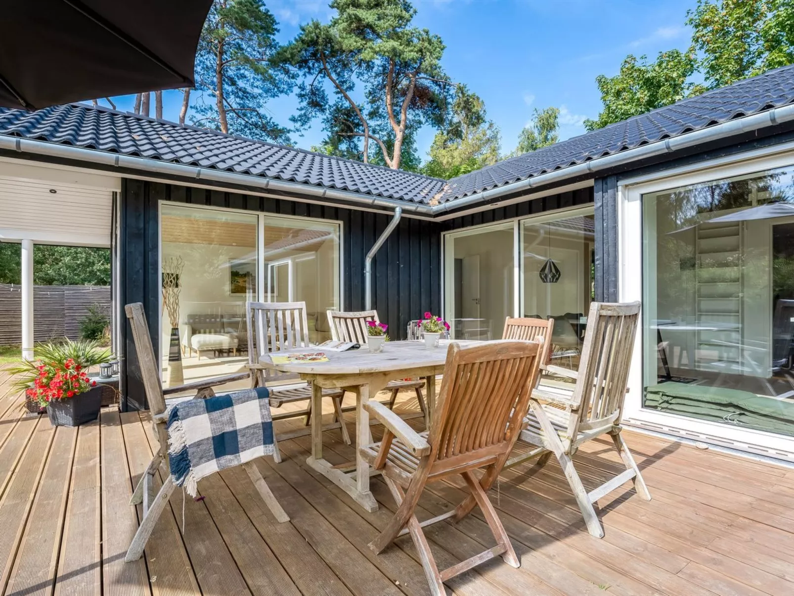 "Elin" - 200m from the sea-Buiten