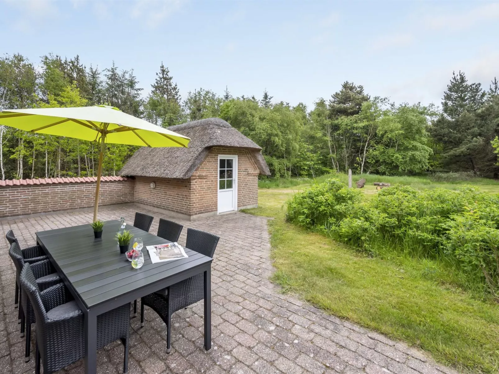 "Osmo" - 900m from the sea-Buiten