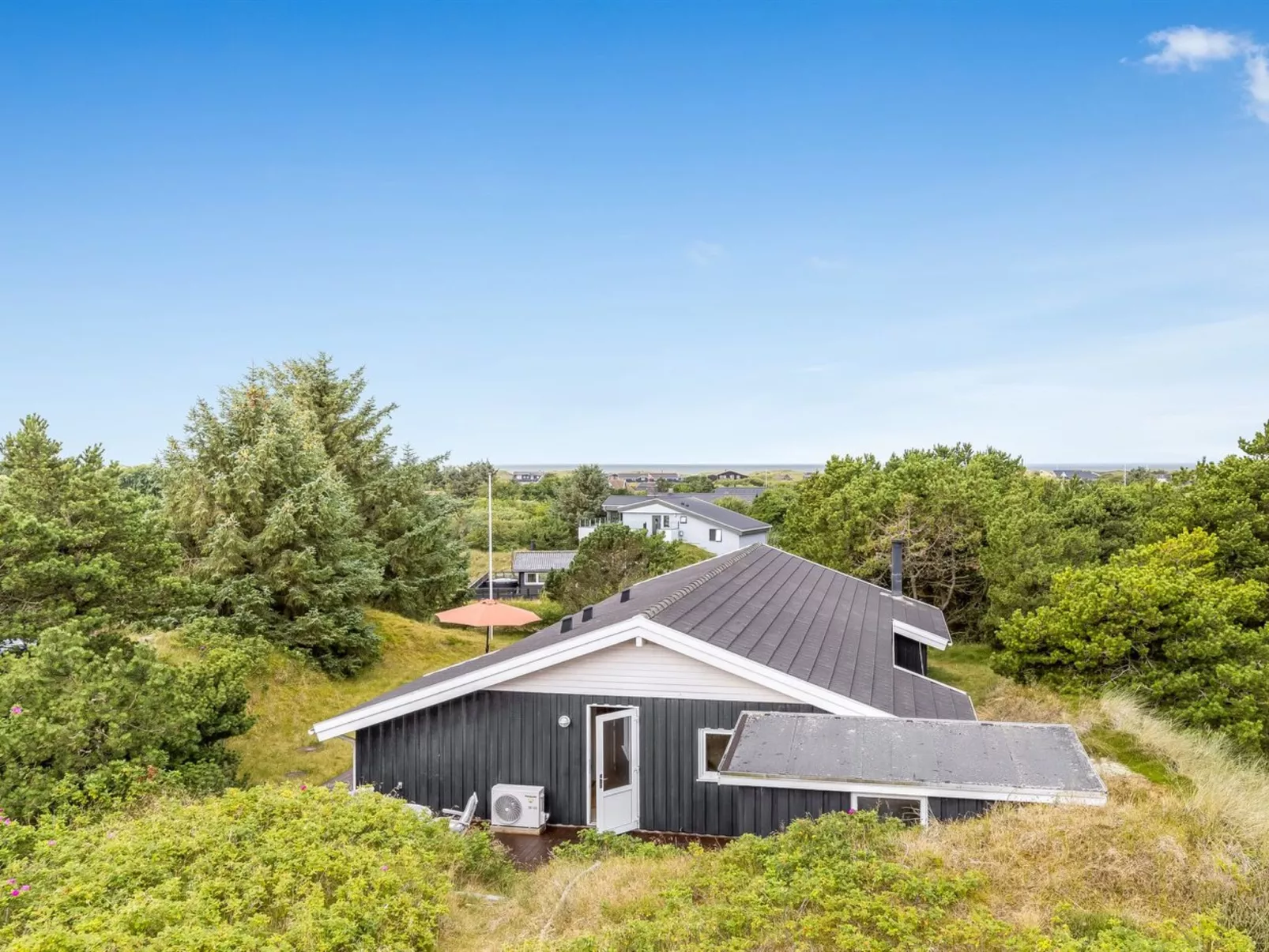 "Tineke" - 800m from the sea-Buiten