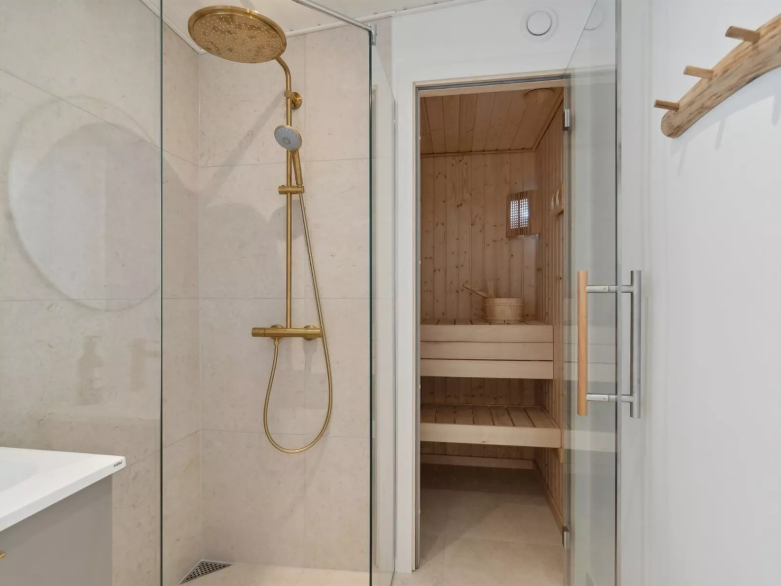 "Tinja" - 900m from the sea-Binnen