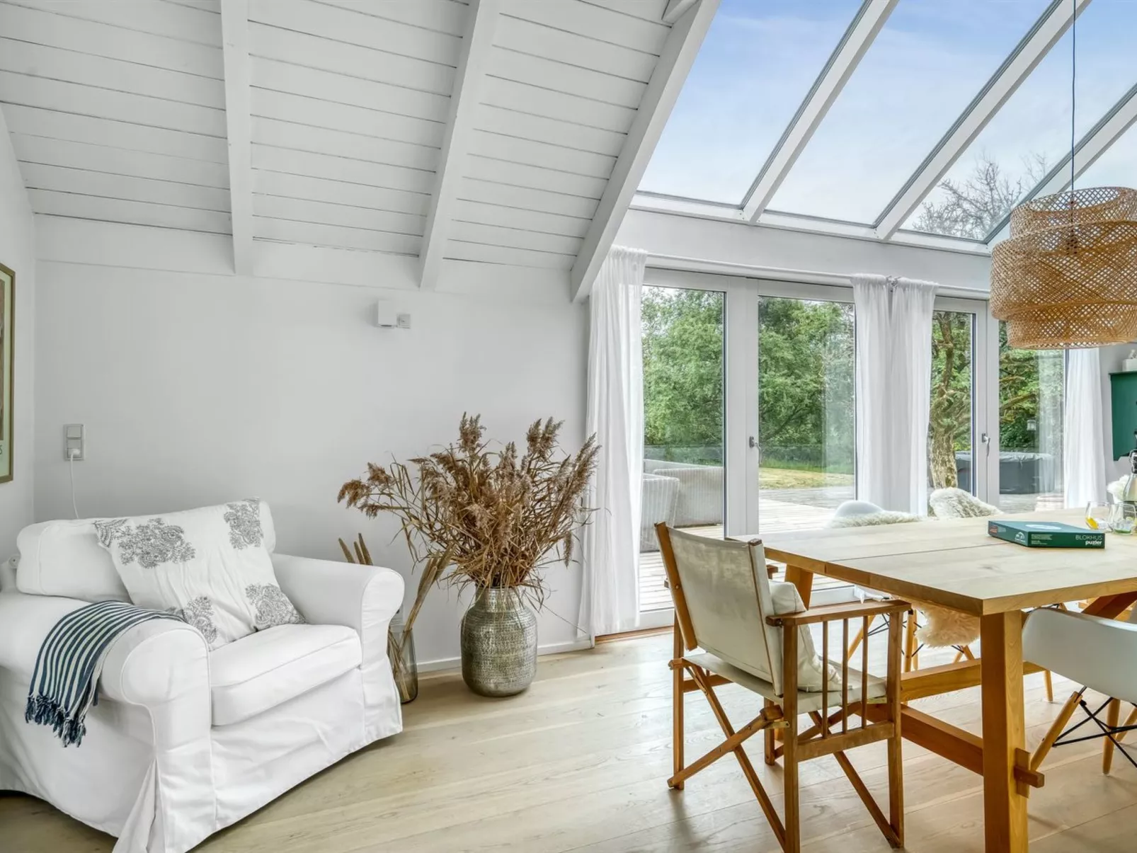 "Verner" - 900m from the sea-Binnen