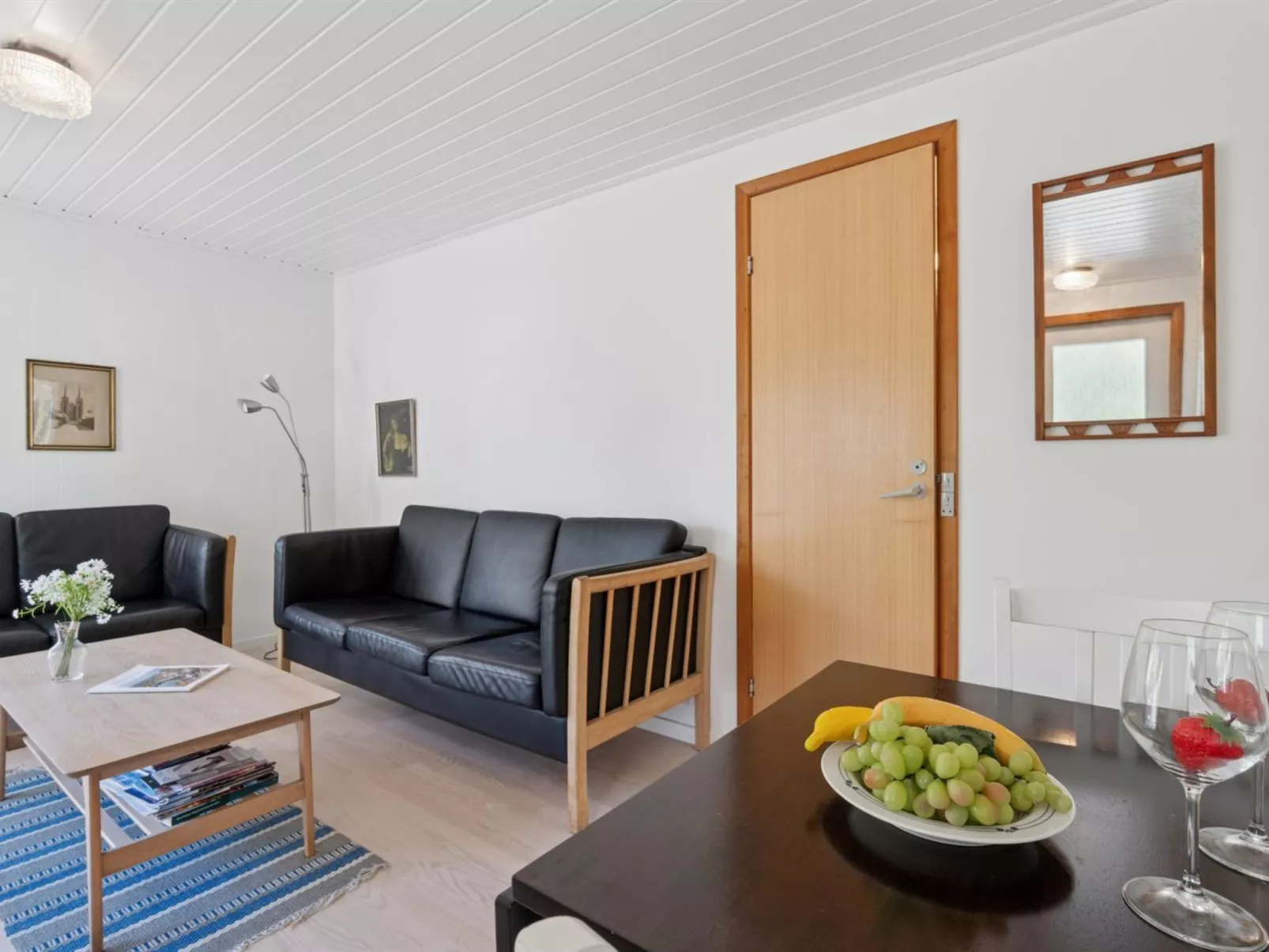 "Fredsine" - 1.2km from the sea-Binnen