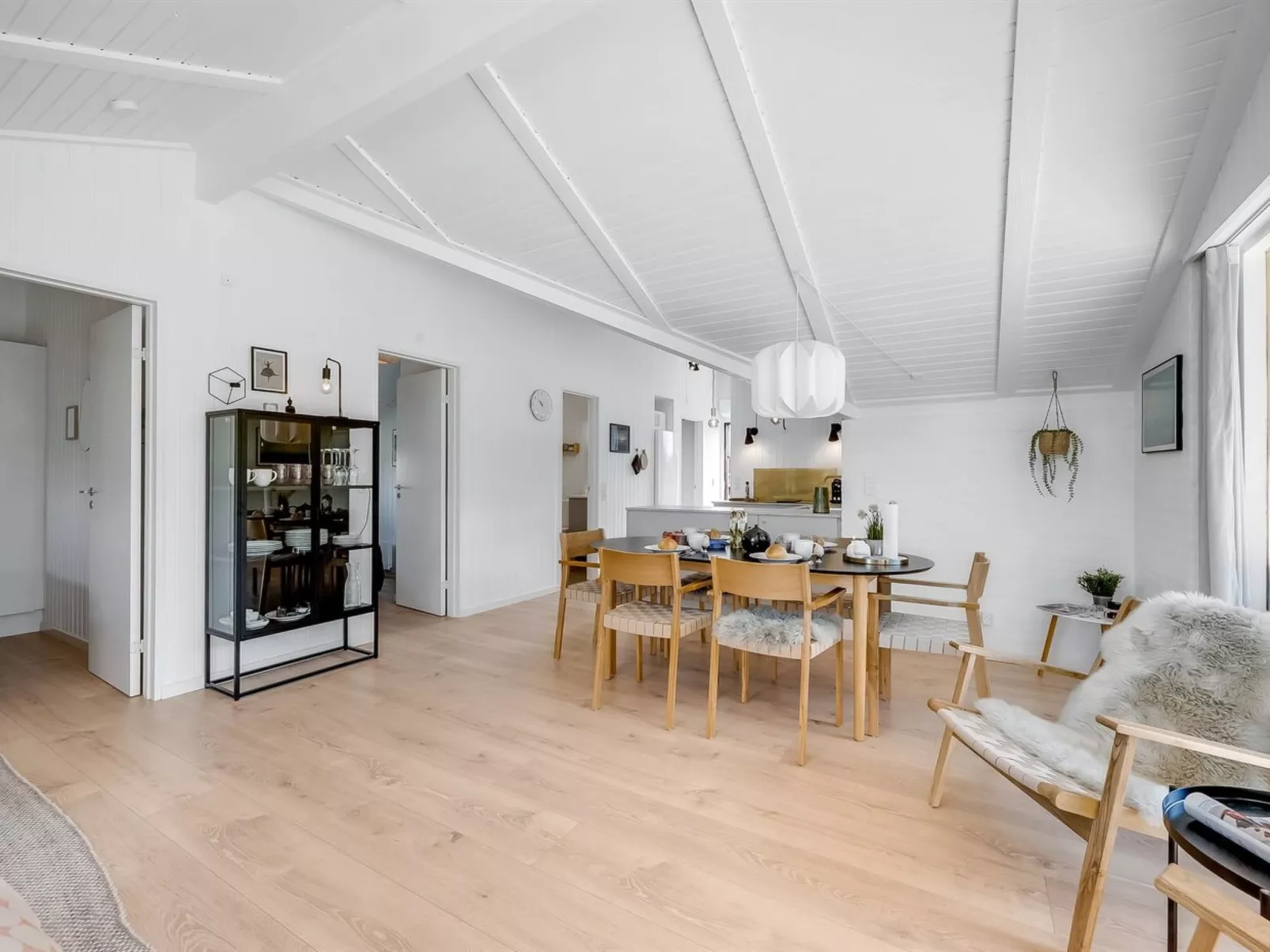 "Tilda" - 900m from the sea-Binnen