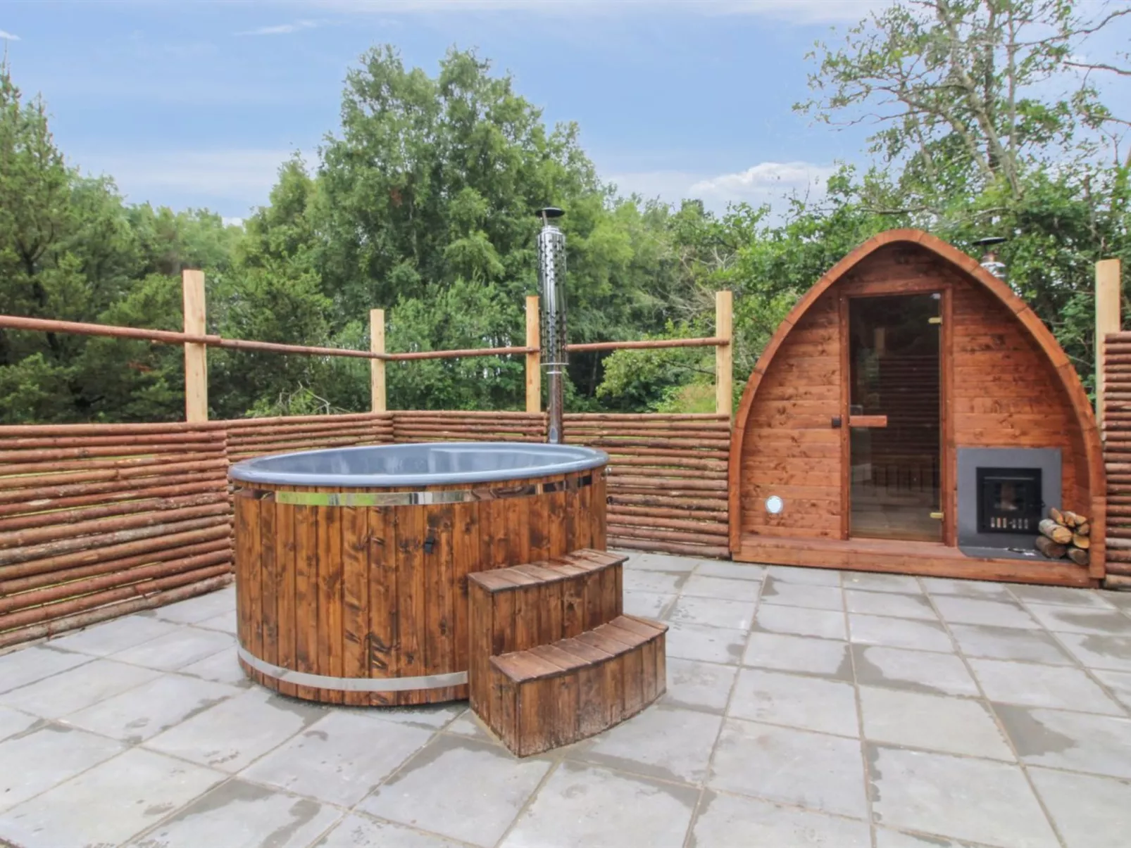 &quot;Hila&quot;-Binnen