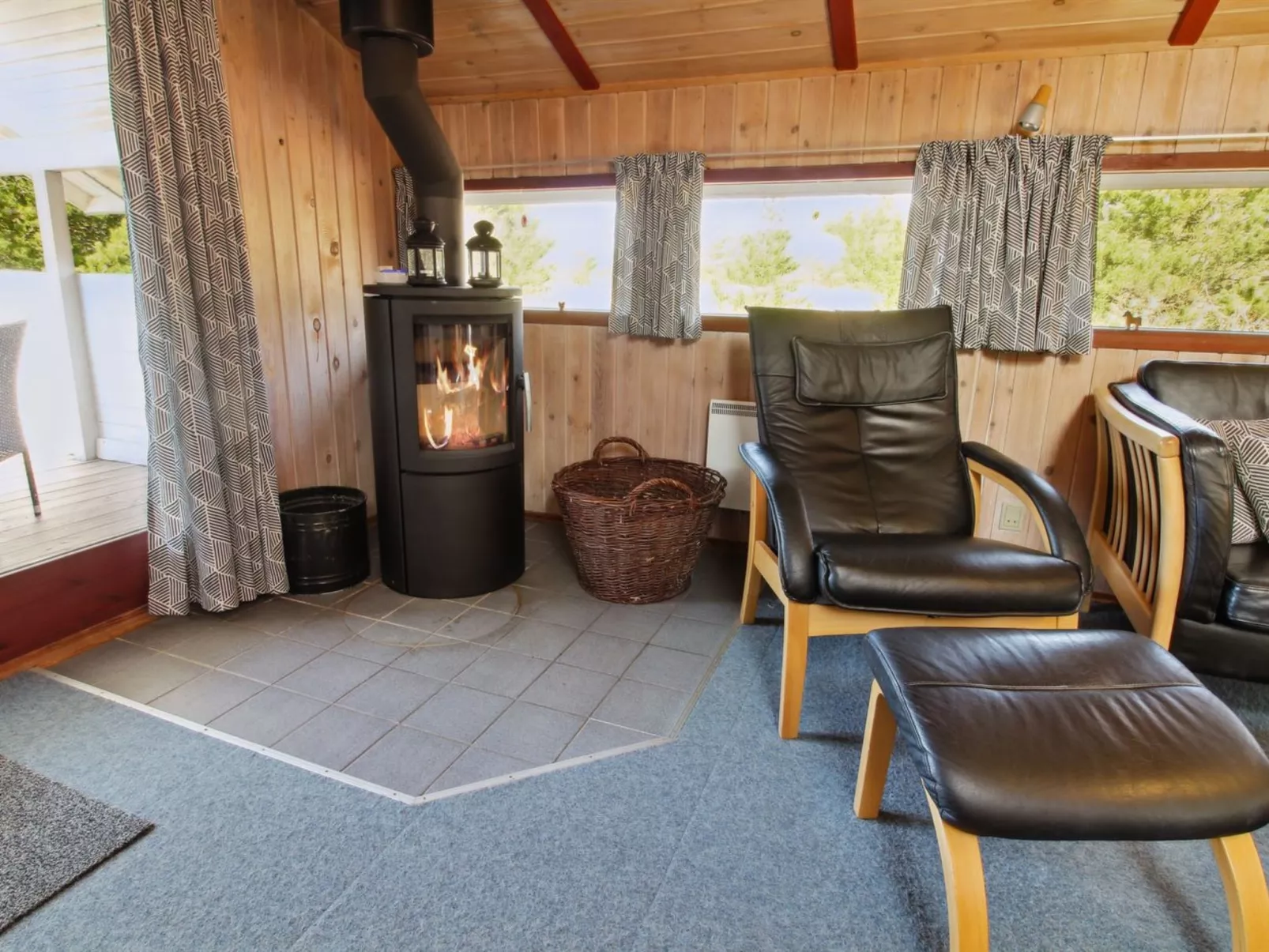 "Elpida" - 2km from the sea-Binnen