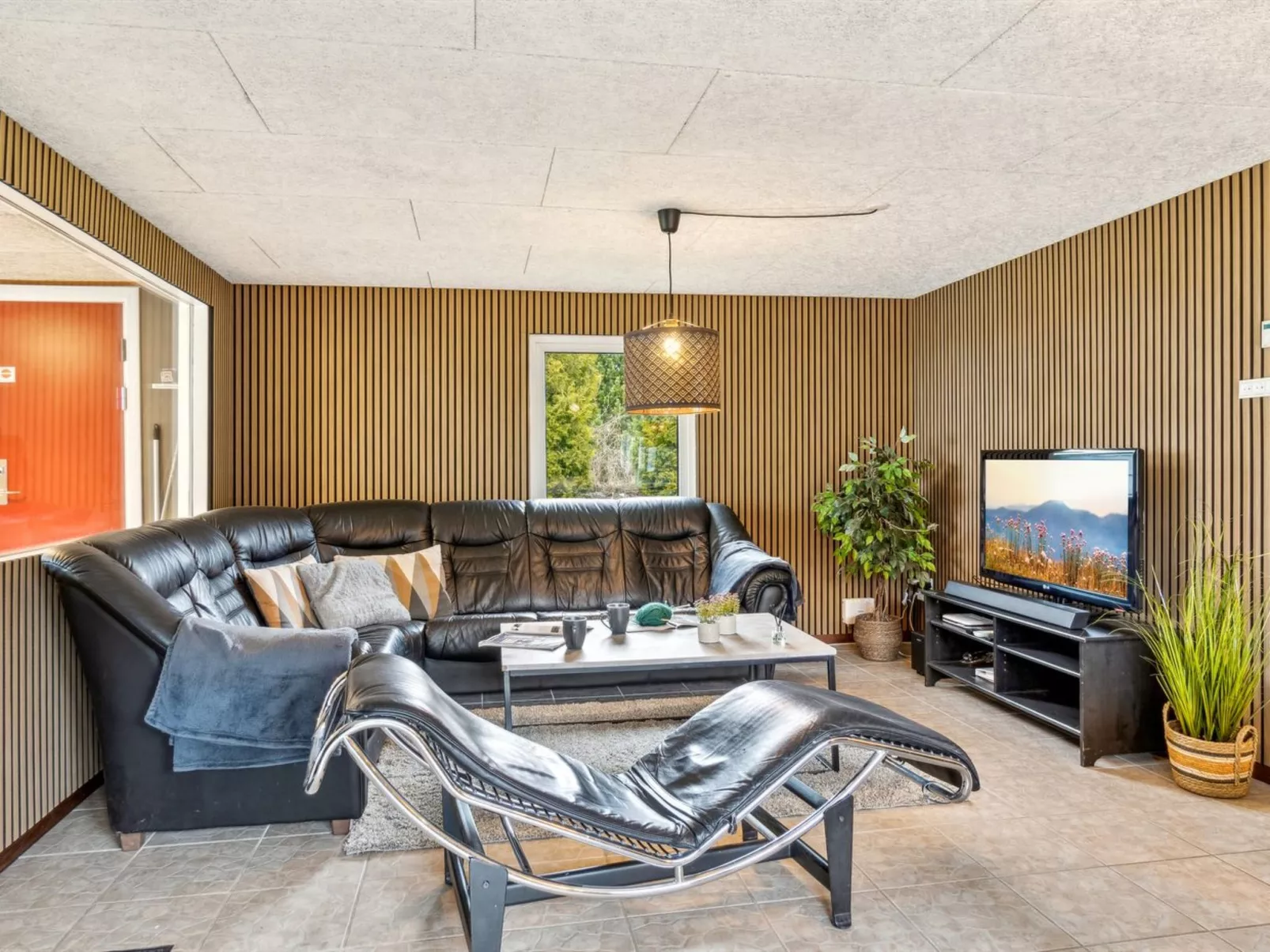 "Fidelia" - 400m from the sea-Binnen