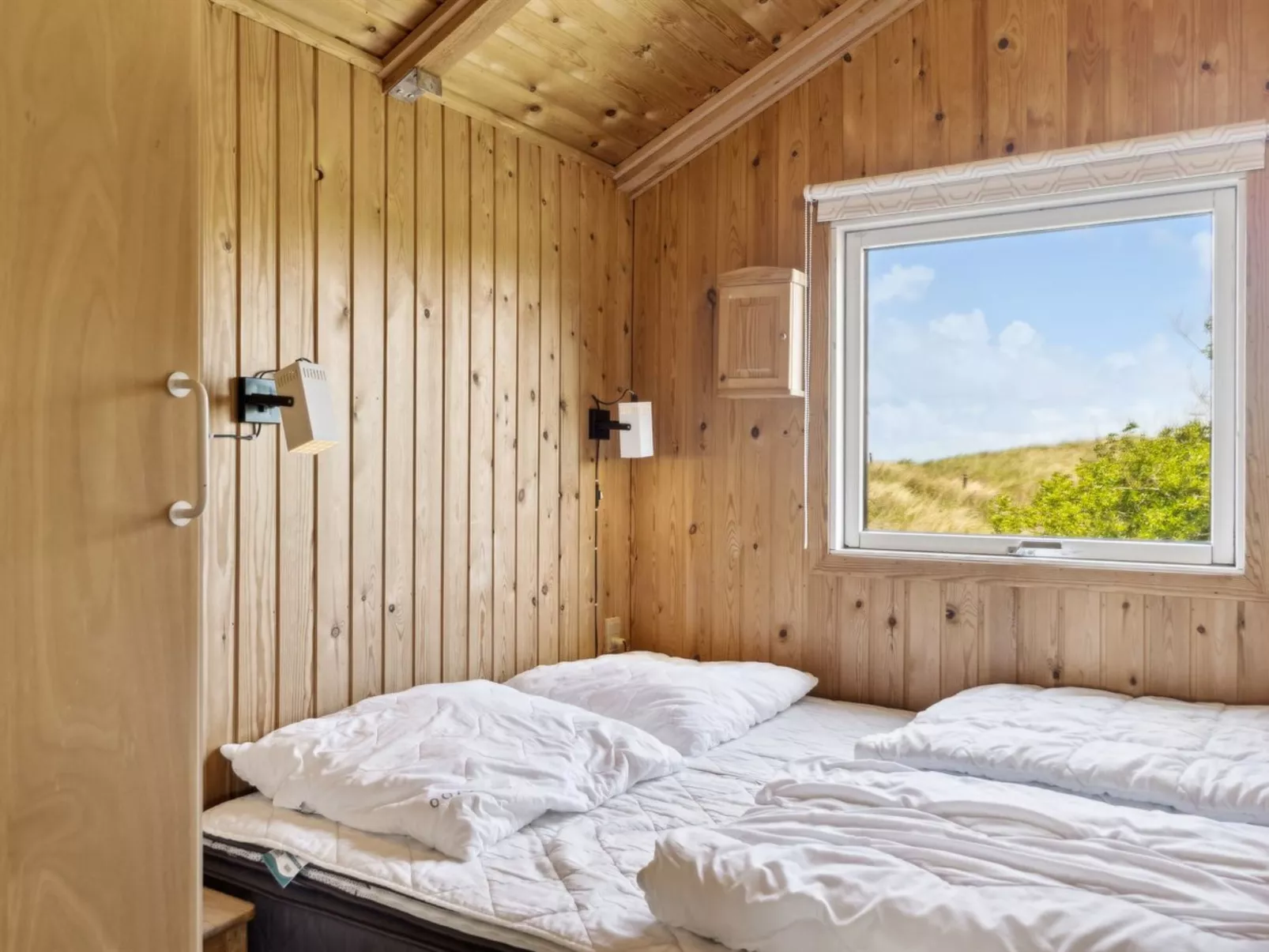 "Hunlef" - 1.7km from the sea-Binnen