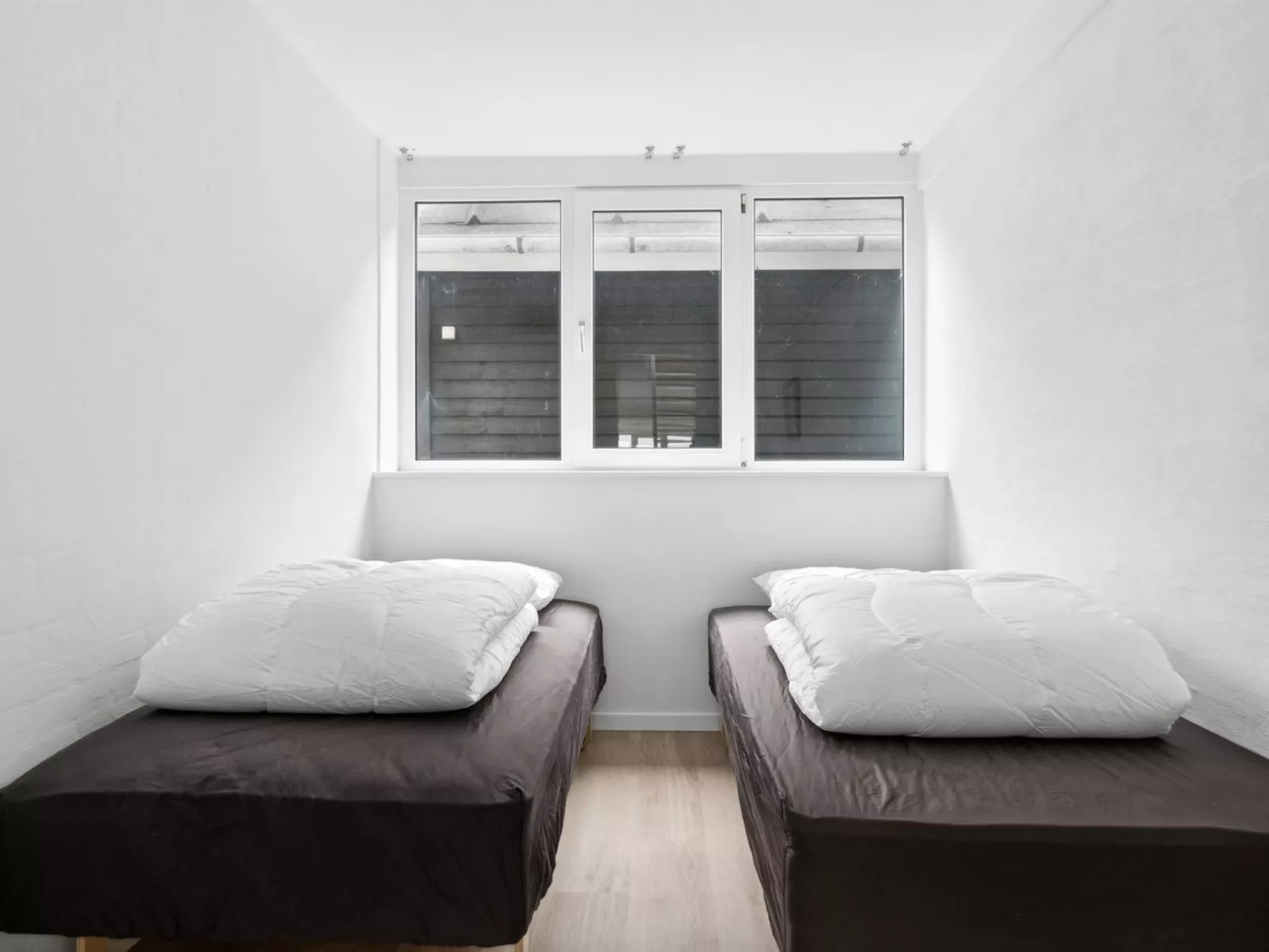 "Ajvi" - 900m from the sea-Binnen