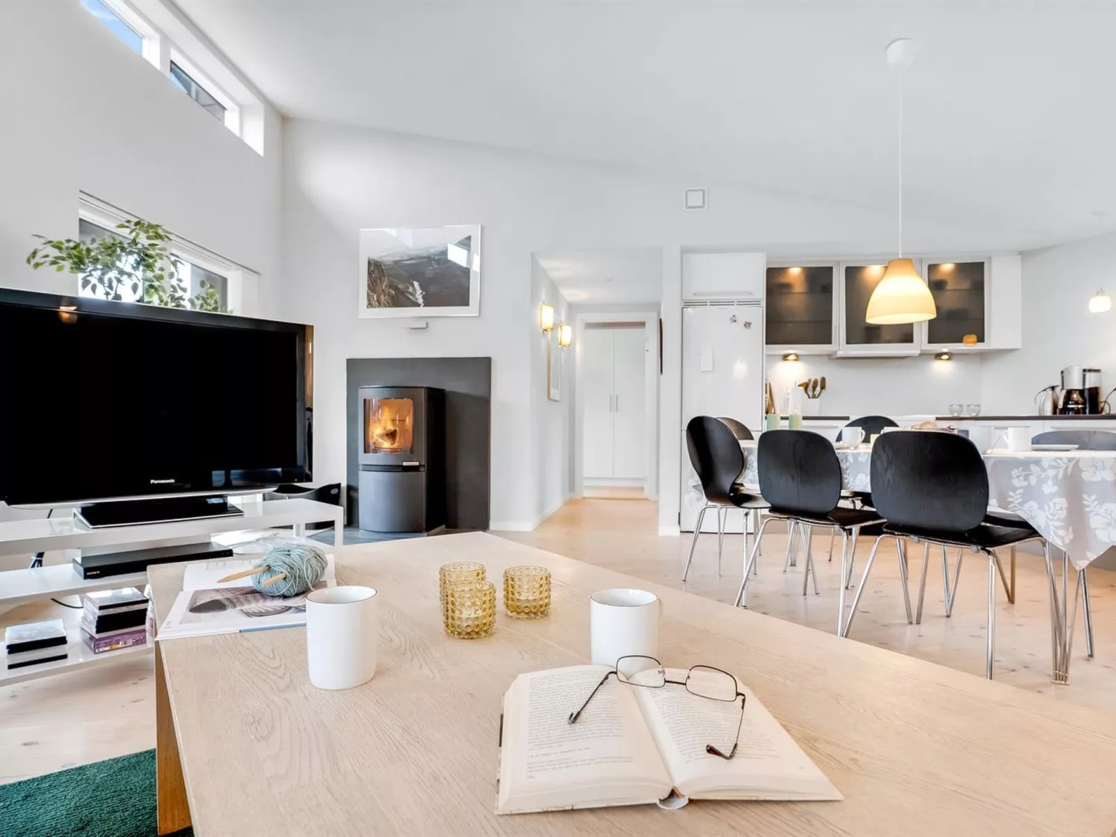 "Zuhra" - 250m from the sea-Binnen