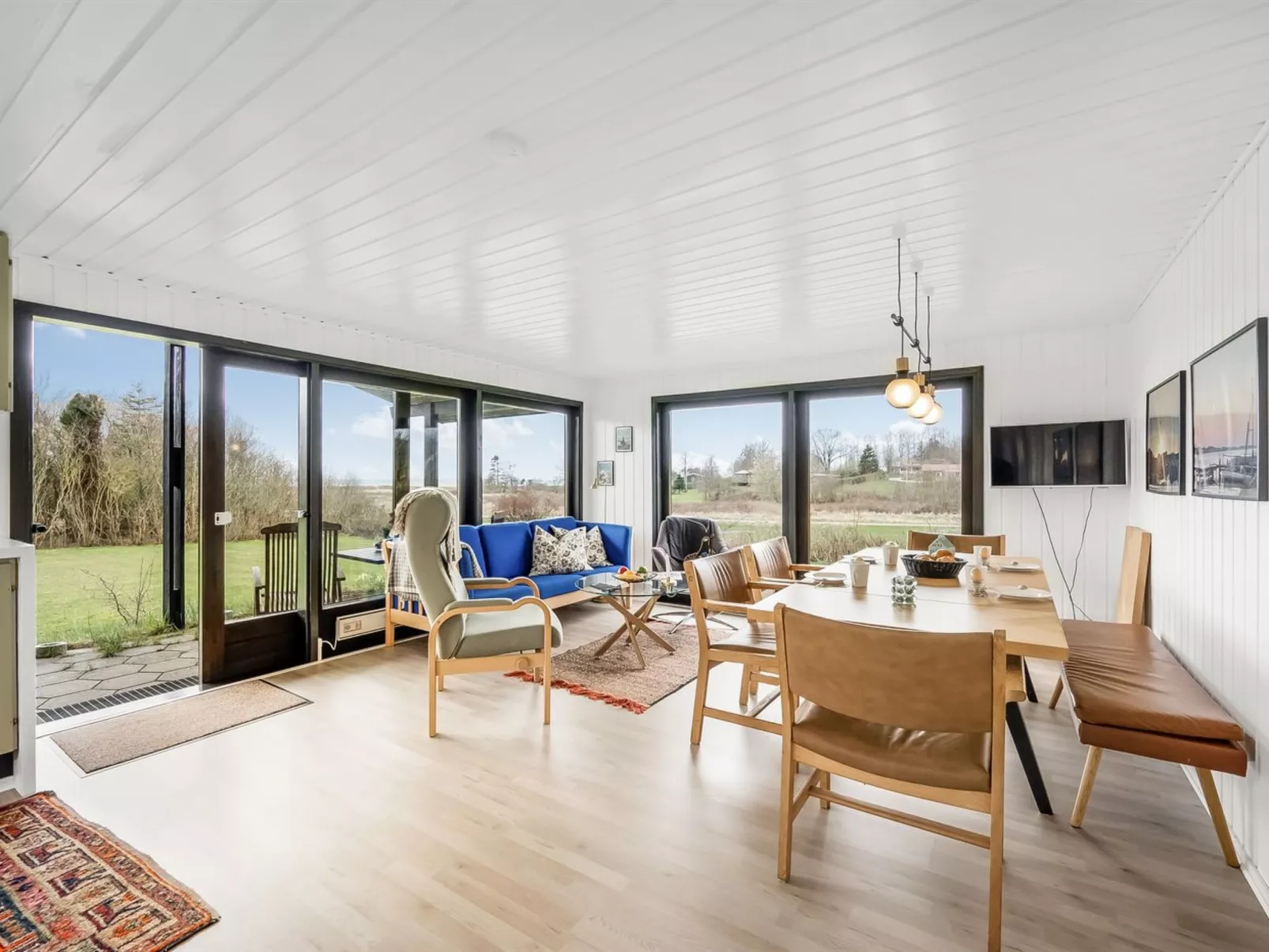 "Jule" - 1.3km to the fjord-Binnen