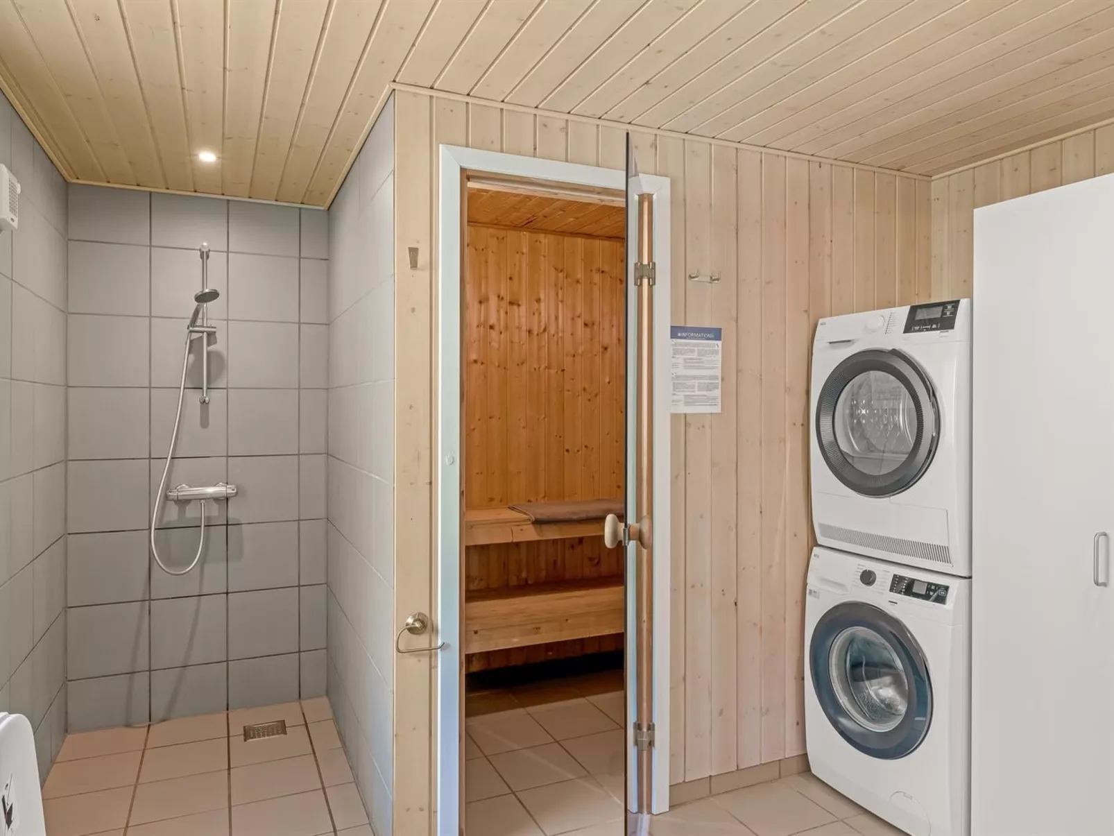 "Dix" - 900m from the sea-Binnen