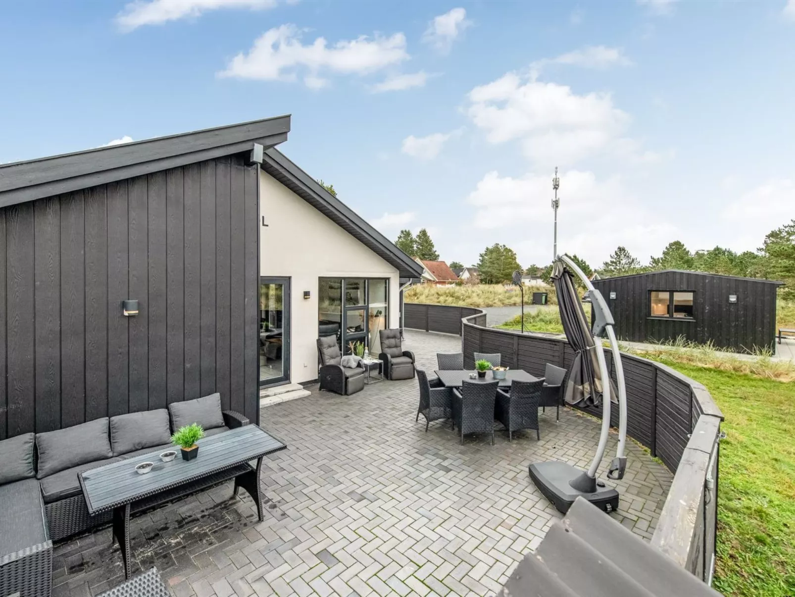 "Nona" - 1.1km from the sea-Buiten