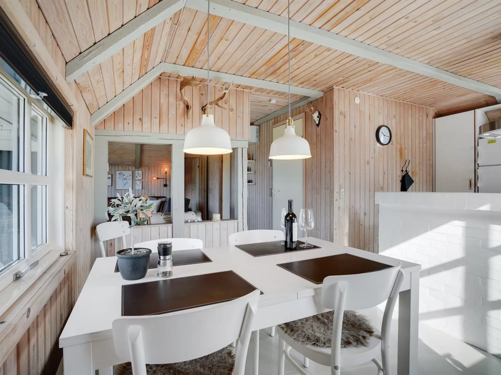 "Kajin" - 200m from the sea-Binnen