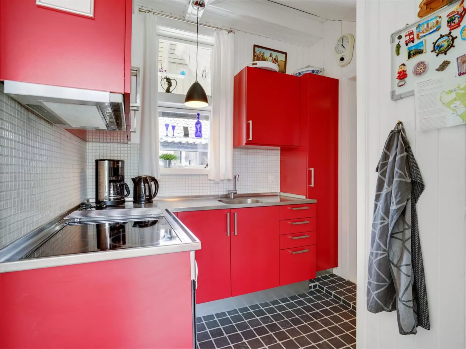 "Solfrid" - 150m from the sea-Binnen