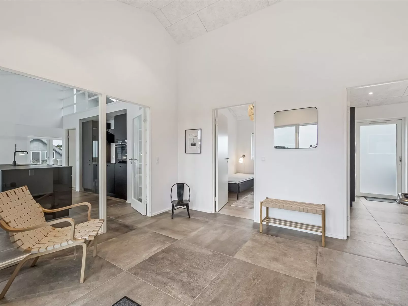 "Chenoa" - 350m from the sea-Binnen