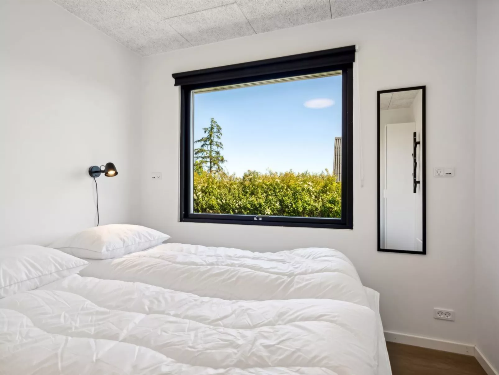 "Eunice" - 850m from the sea-Binnen