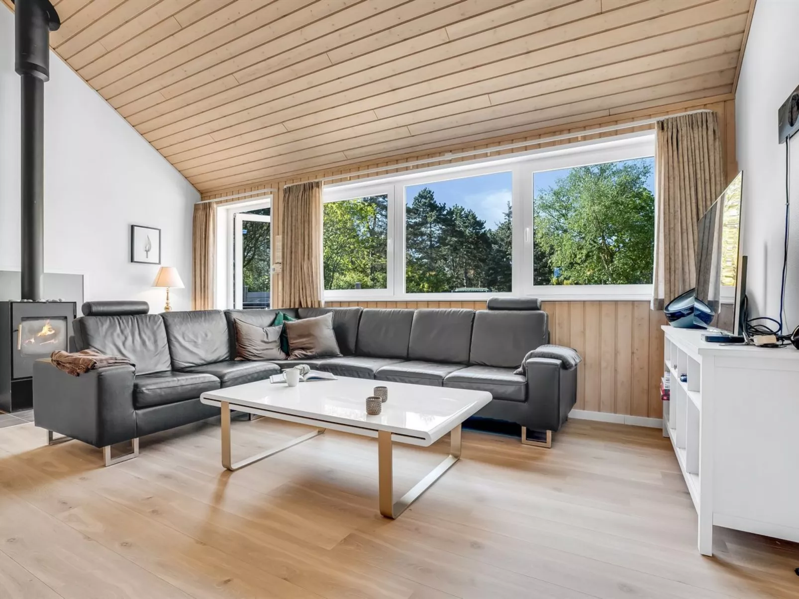 "Rohan" - 700m from the sea-Binnen