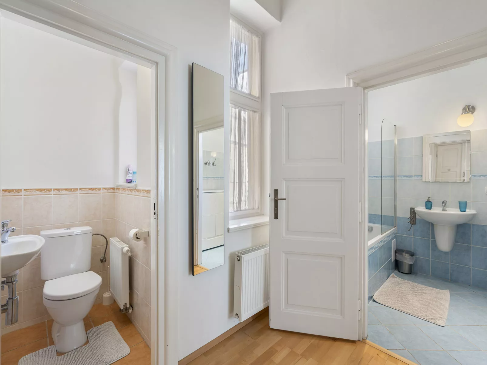 Old Town home-Binnen