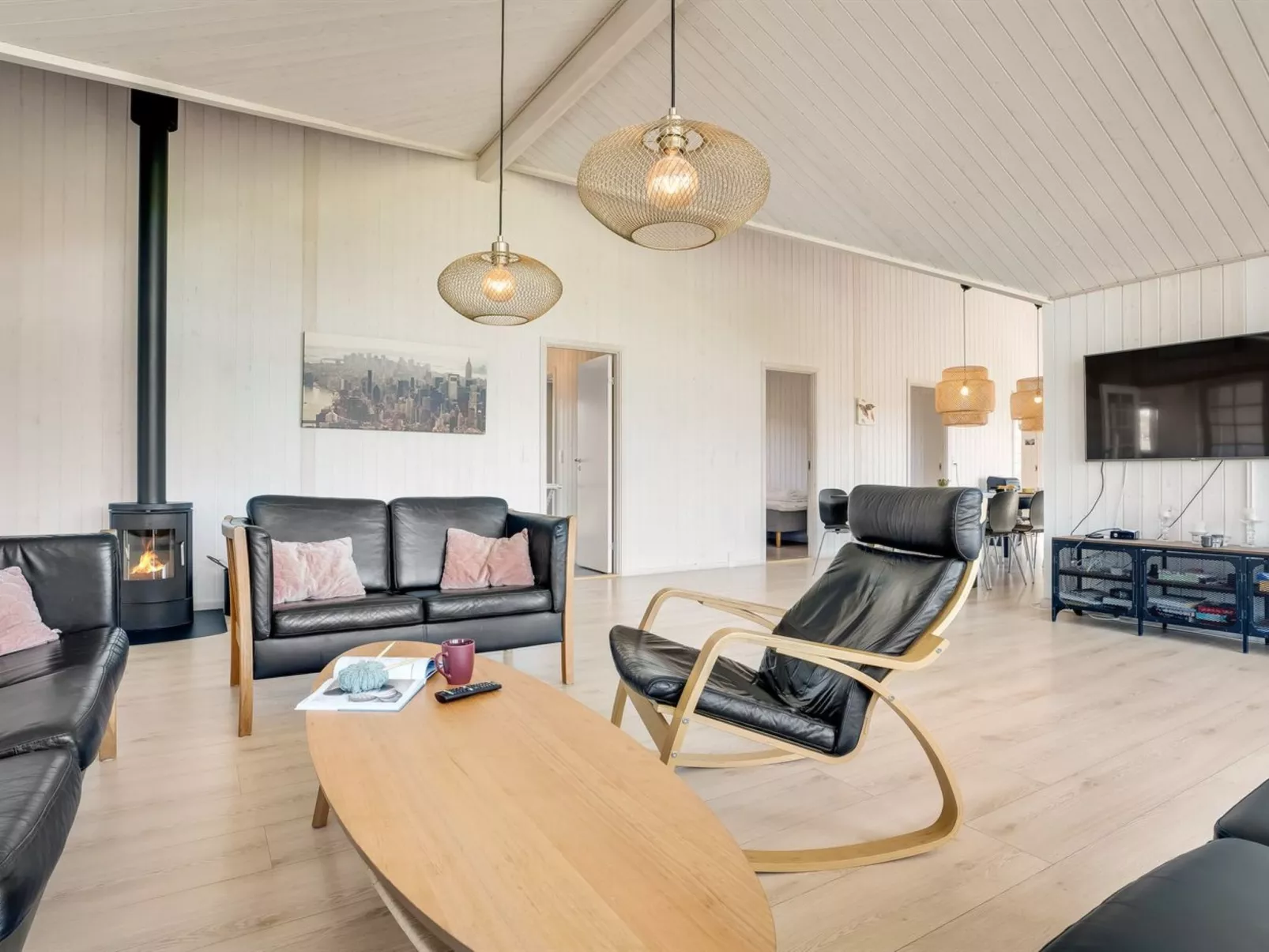 "Kiersten" - 800m from the sea-Binnen